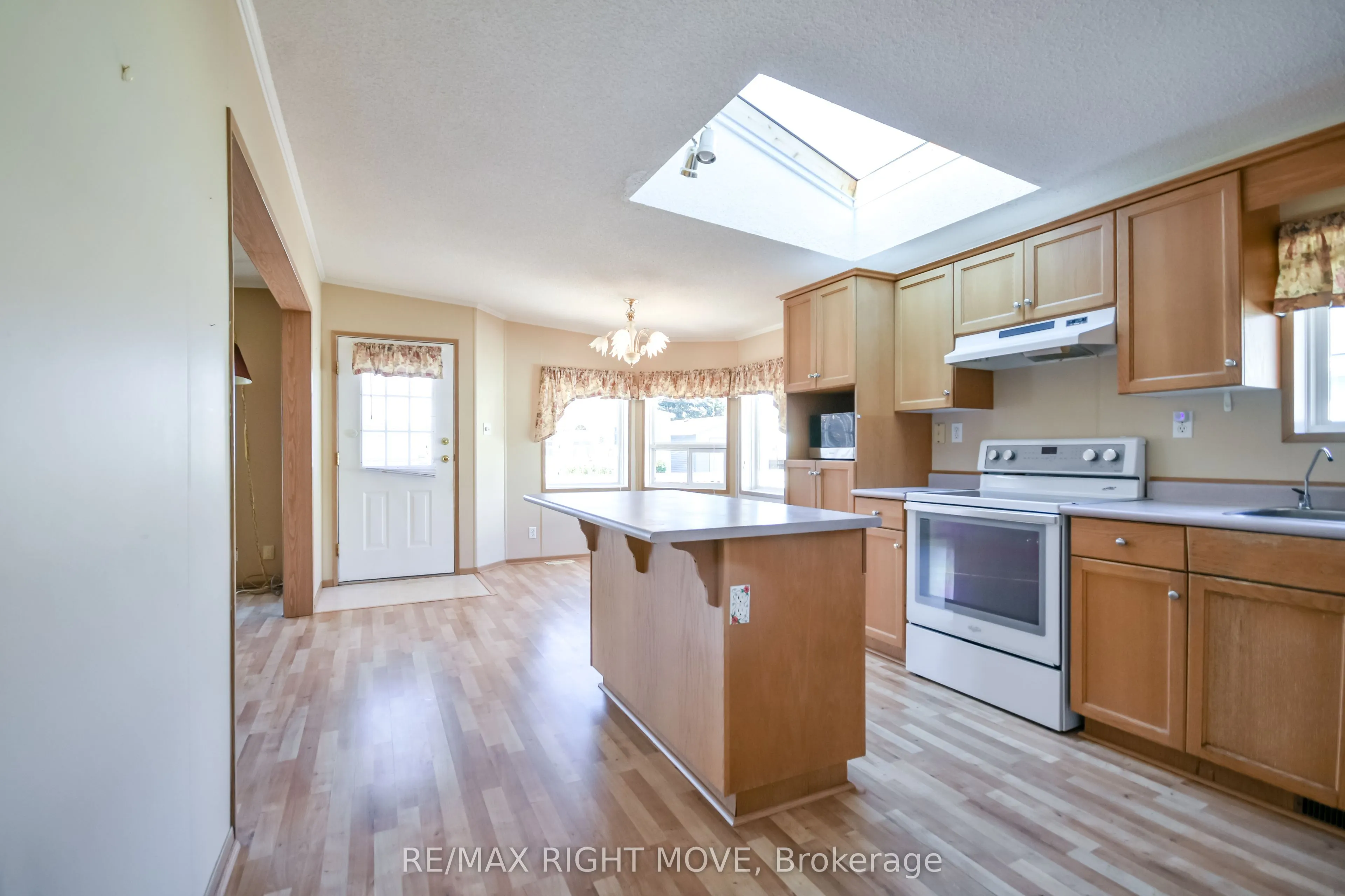 4105 Wesley Street