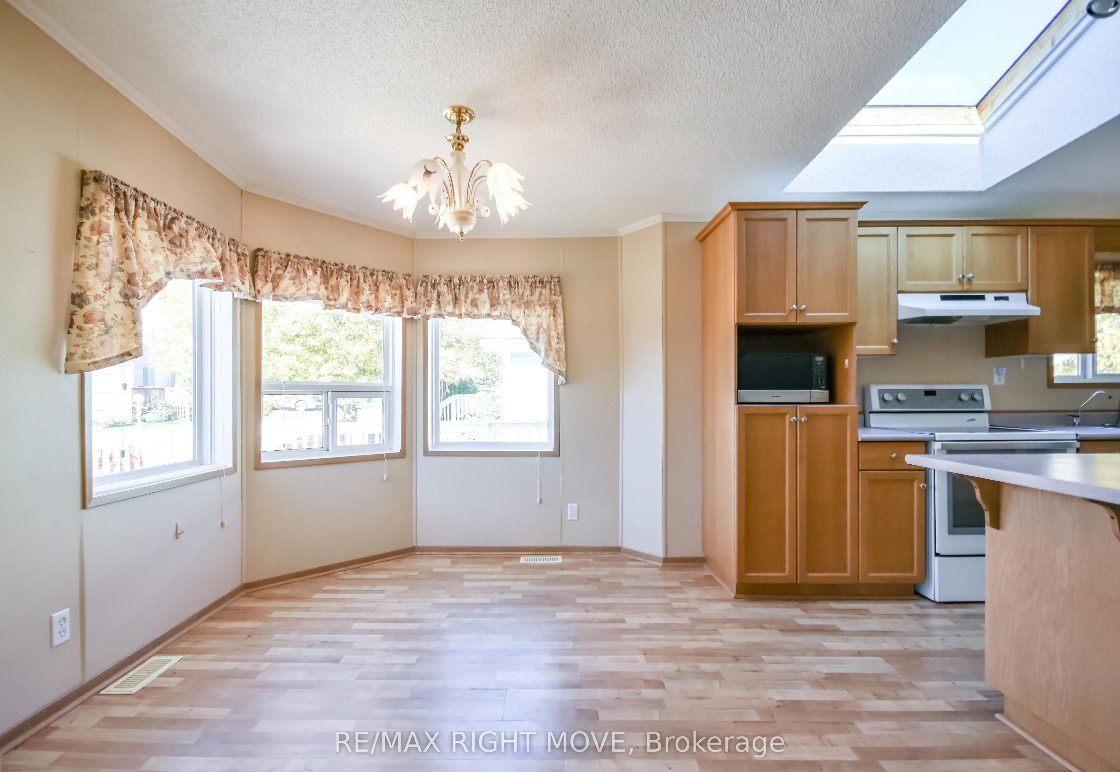 4105 Wesley Street
