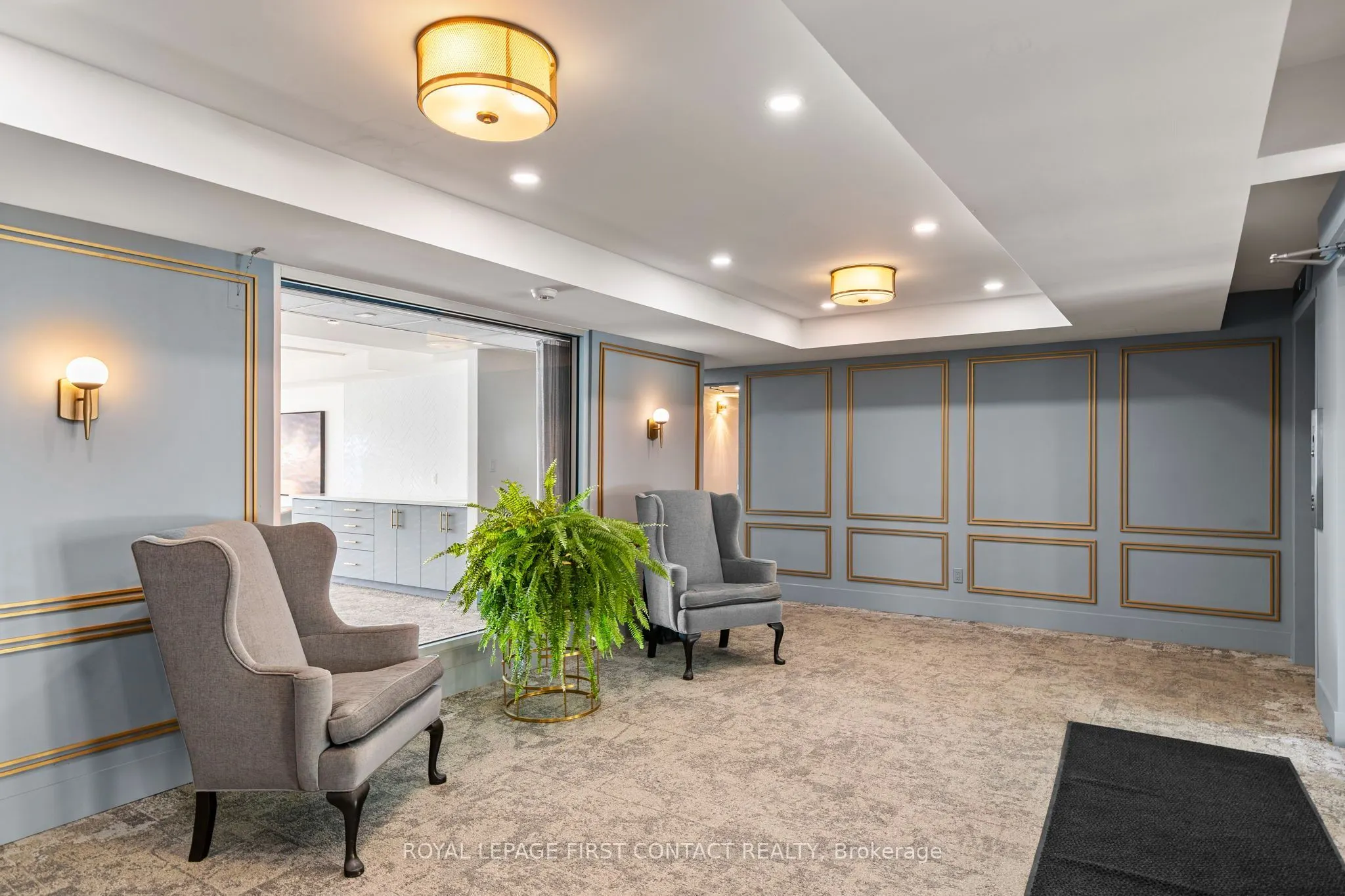 21 Kempenfelt Drive #308