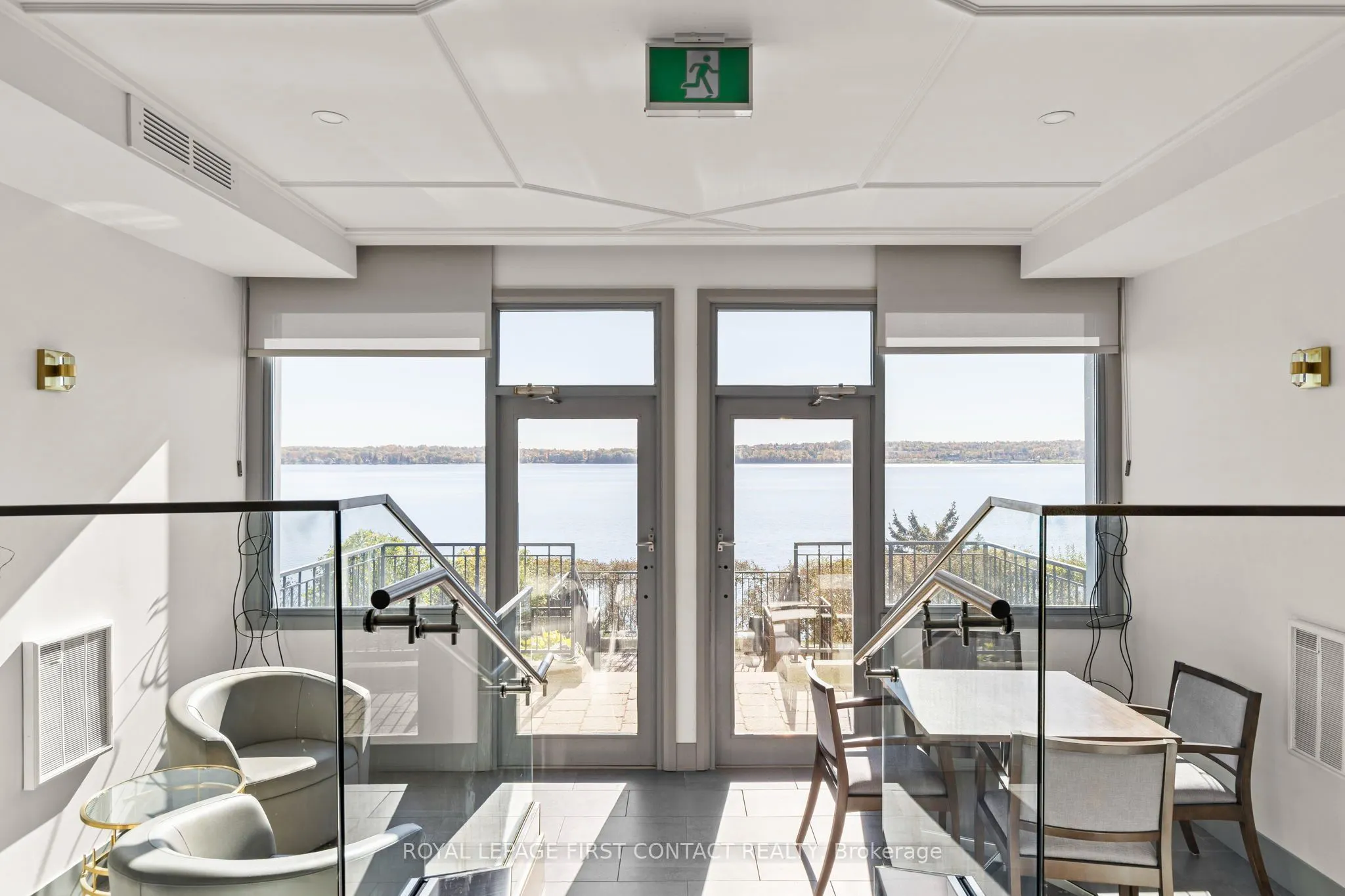 21 Kempenfelt Drive #308