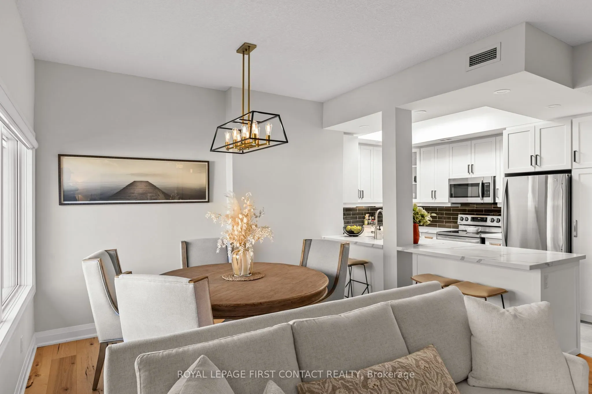 21 Kempenfelt Drive #308