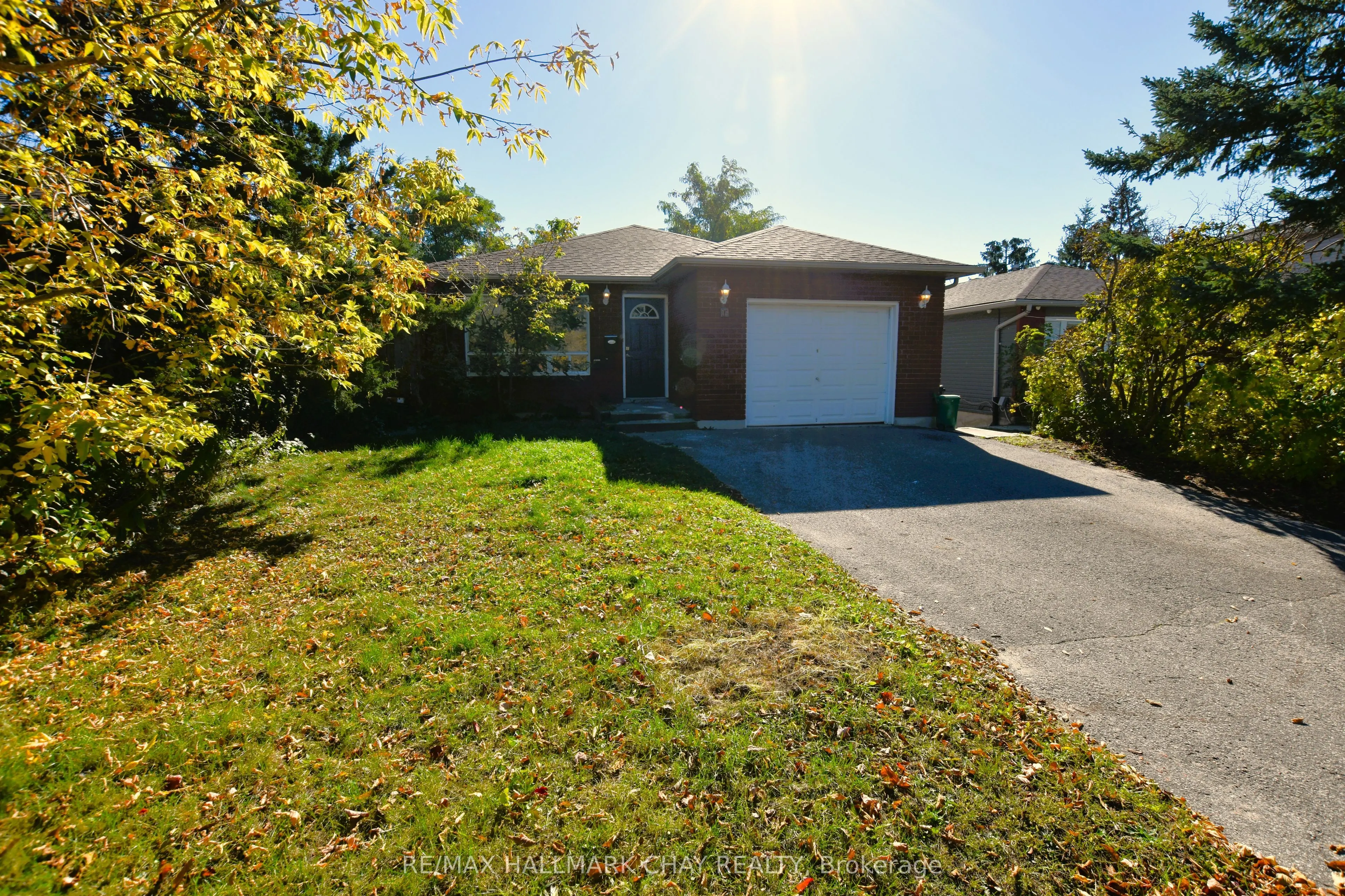 19 Broadfoot Road #Upper