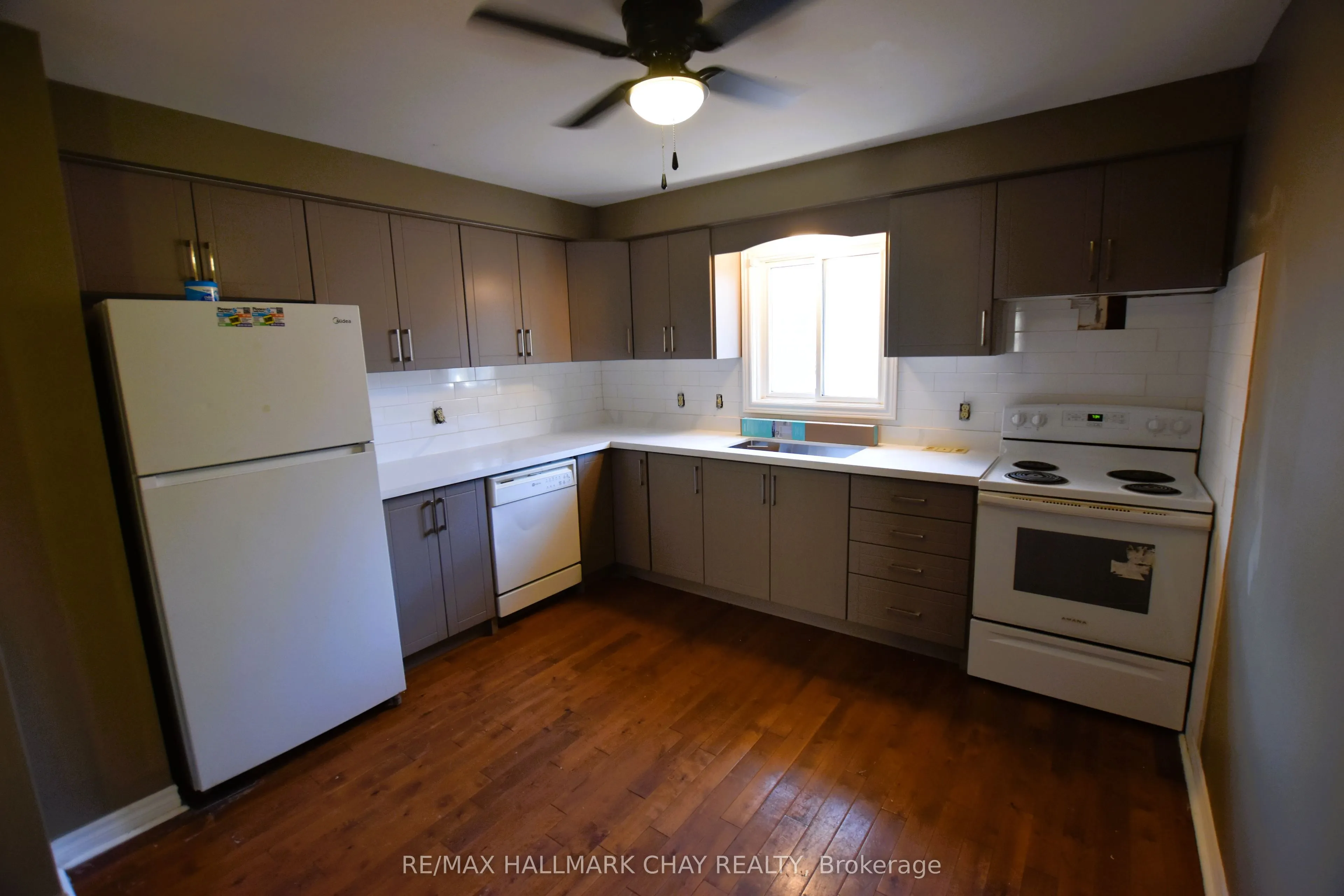 19 Broadfoot Road #Upper