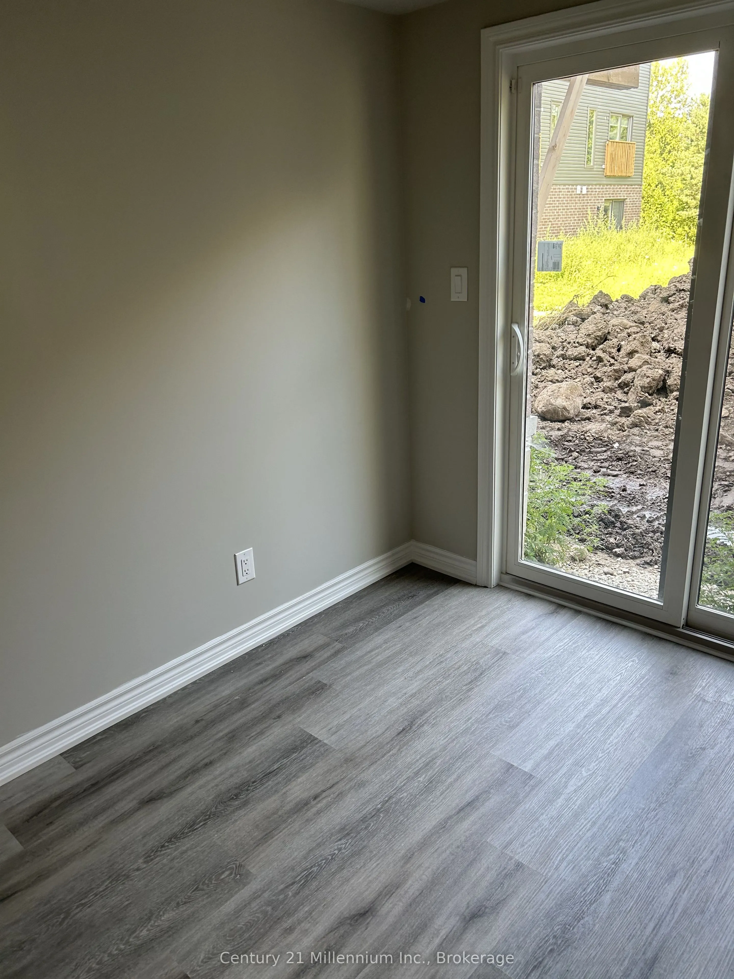 12 Winters Crescent #10