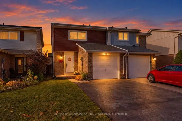 16 Christie Crescent