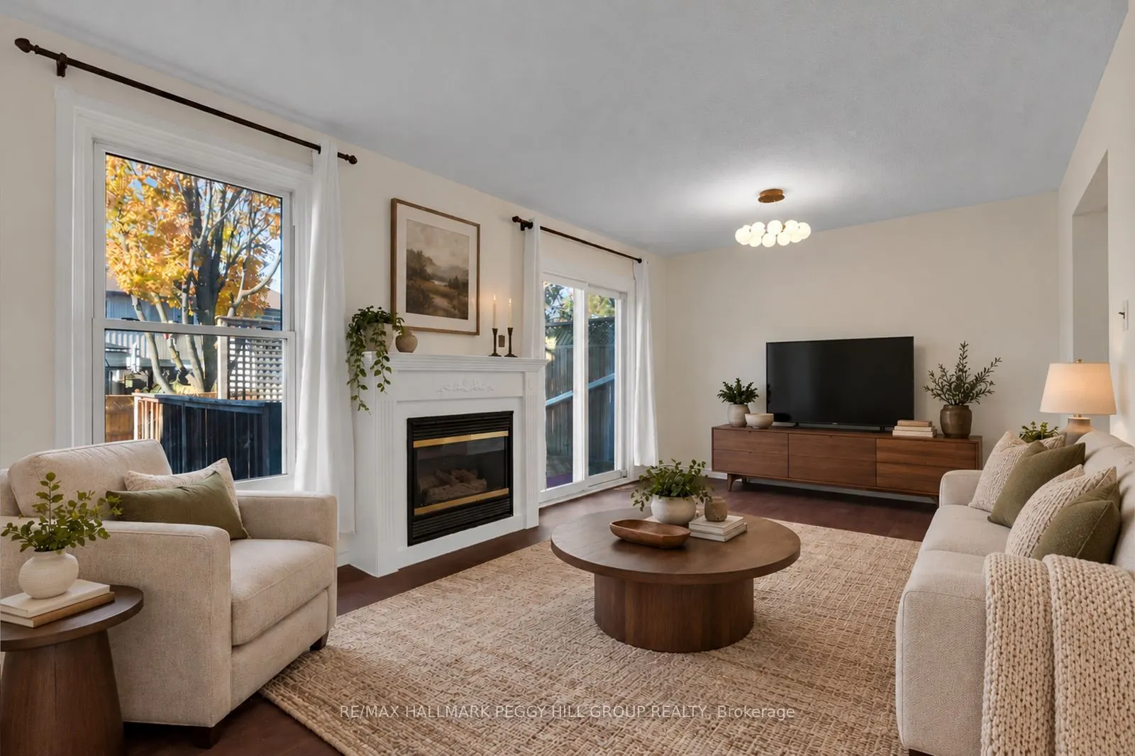 16 Christie Crescent