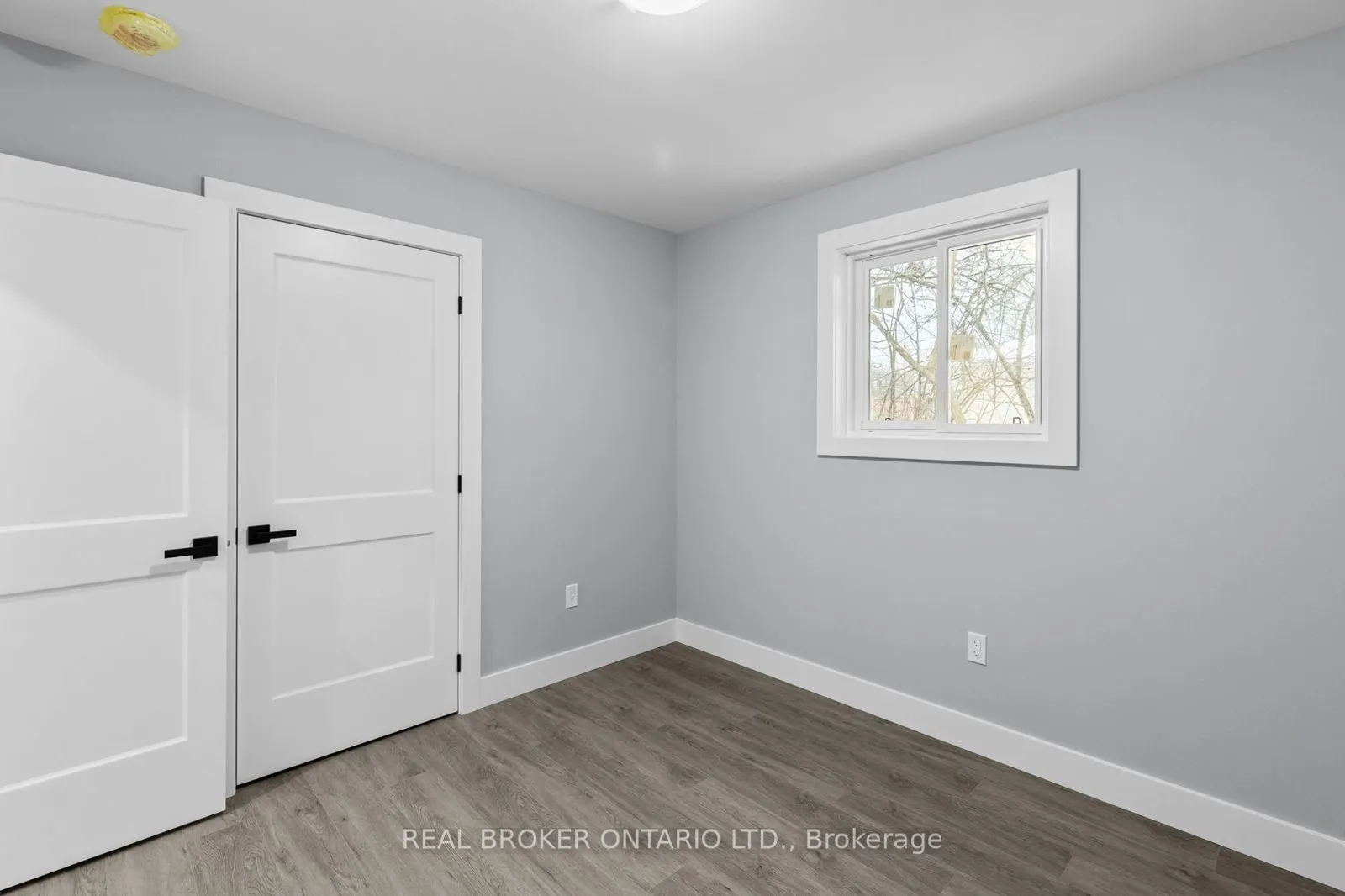 47 Creighton Street S #1