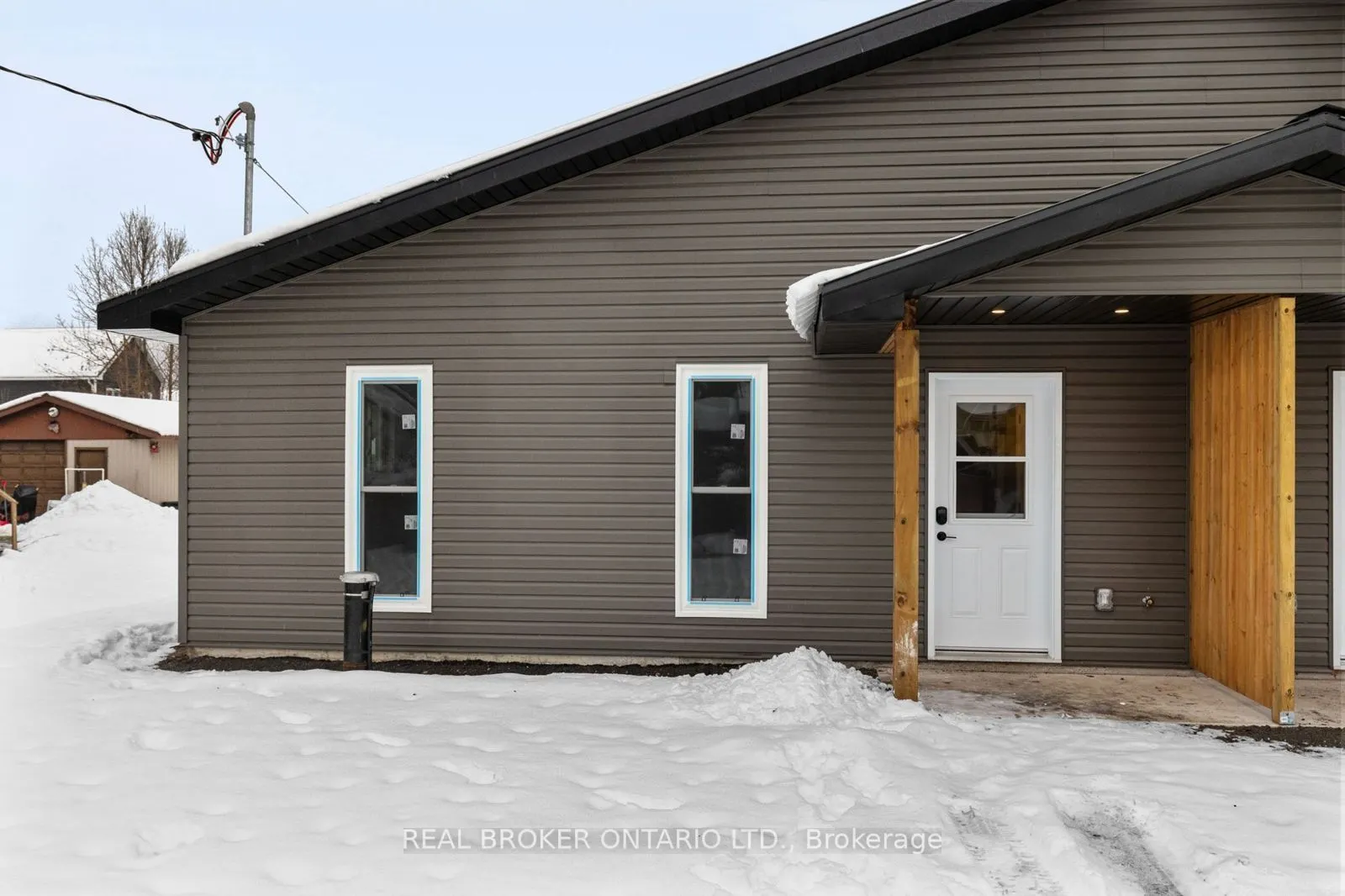 47 Creighton Street S #1