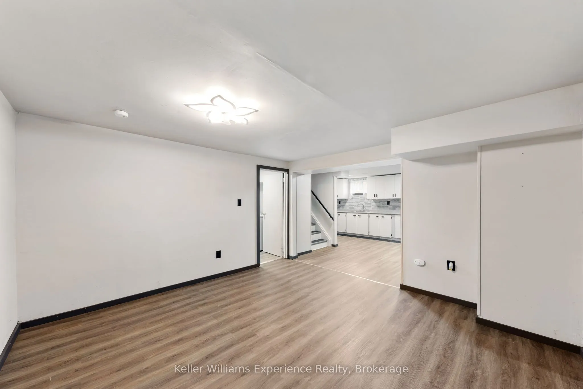 706 Simcoe Avenue