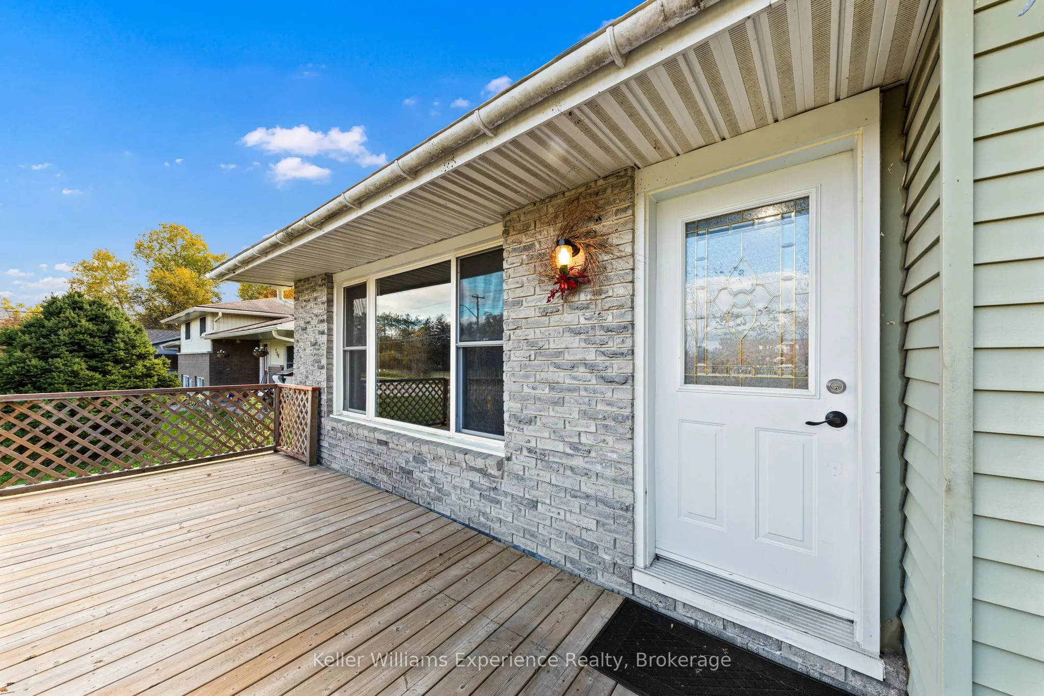 706 Simcoe Avenue