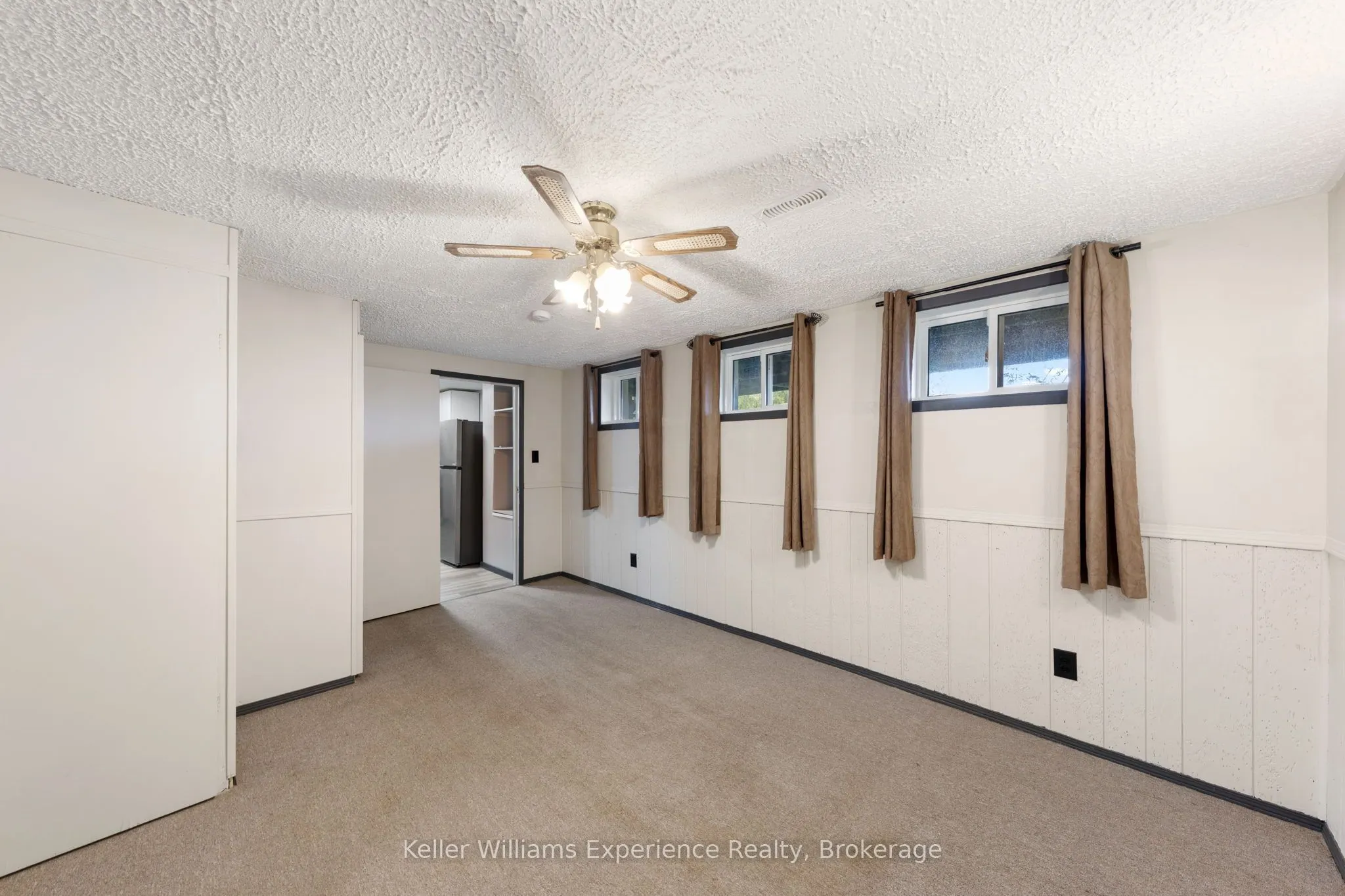 706 Simcoe Avenue