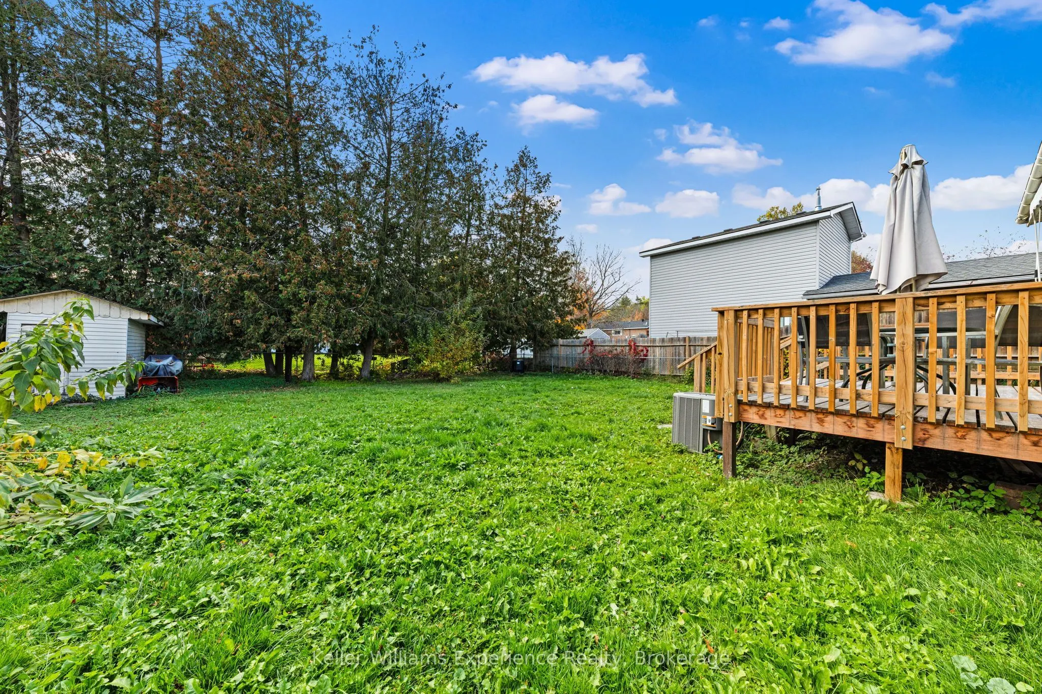 706 Simcoe Avenue