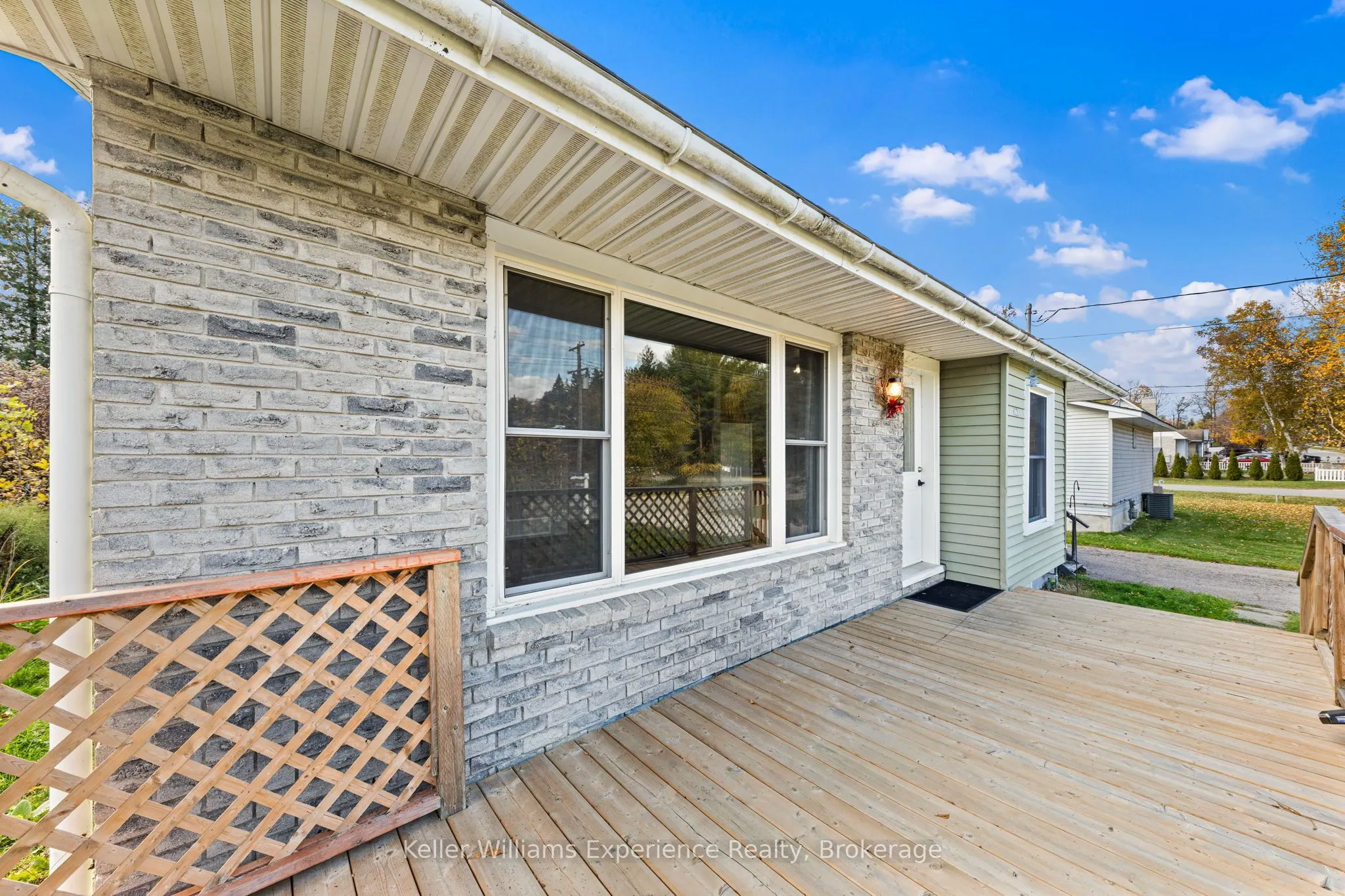 706 Simcoe Avenue
