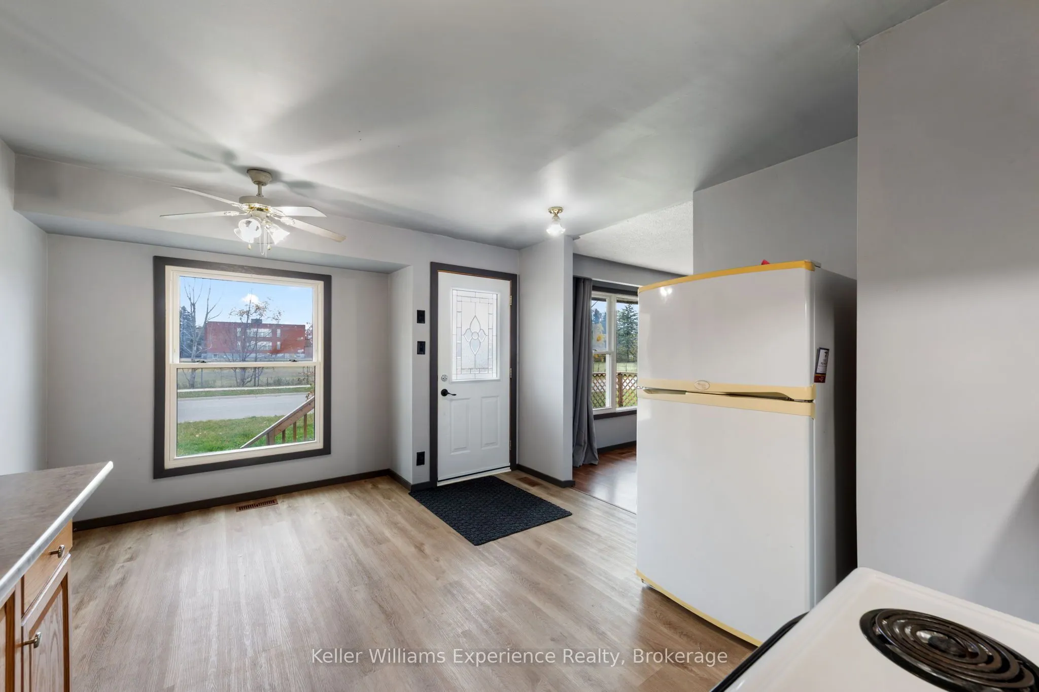 706 Simcoe Avenue