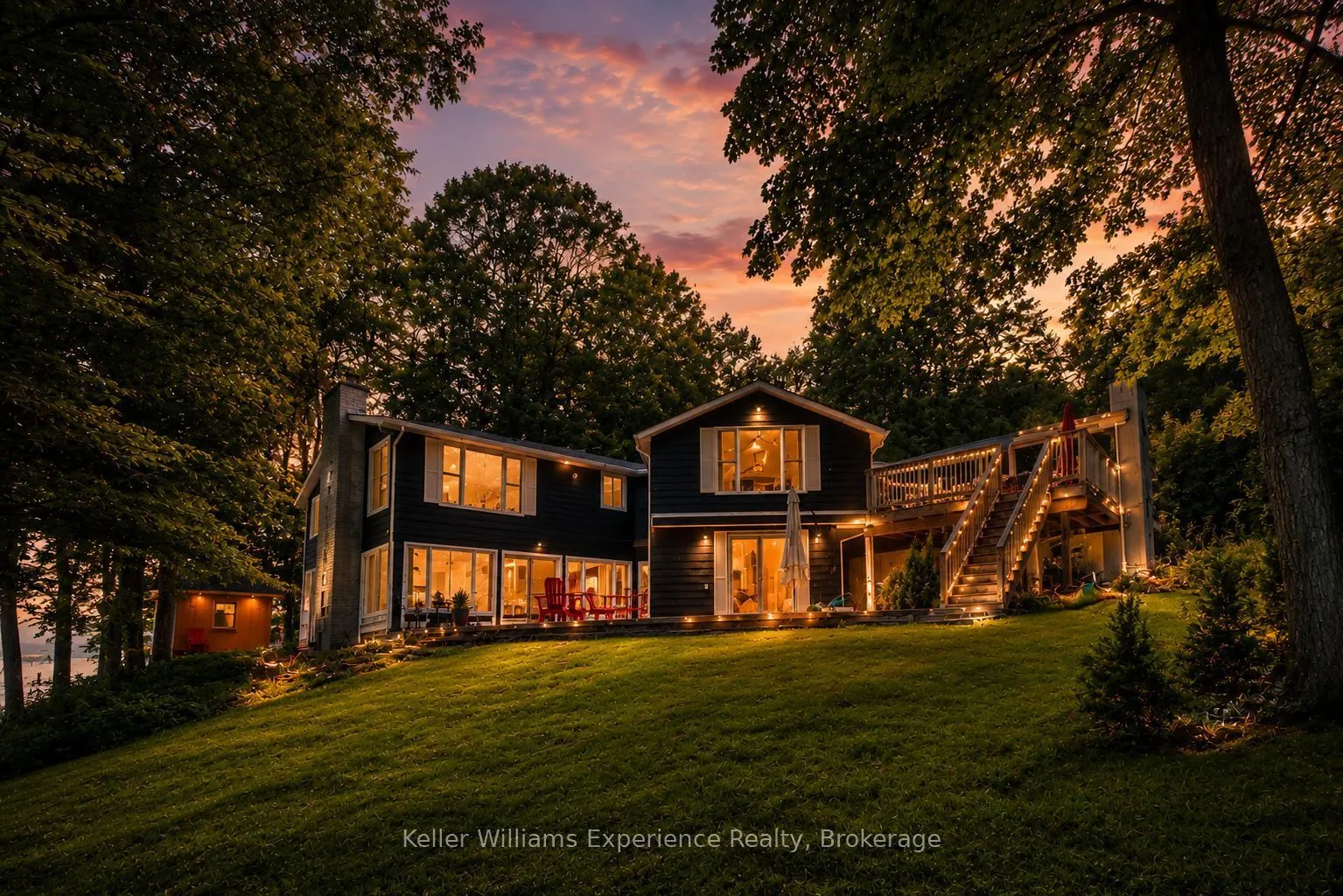 21 Lakeview Crescent