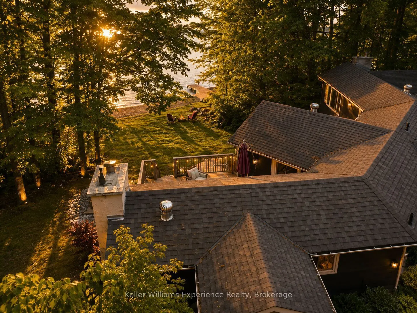 21 Lakeview Crescent