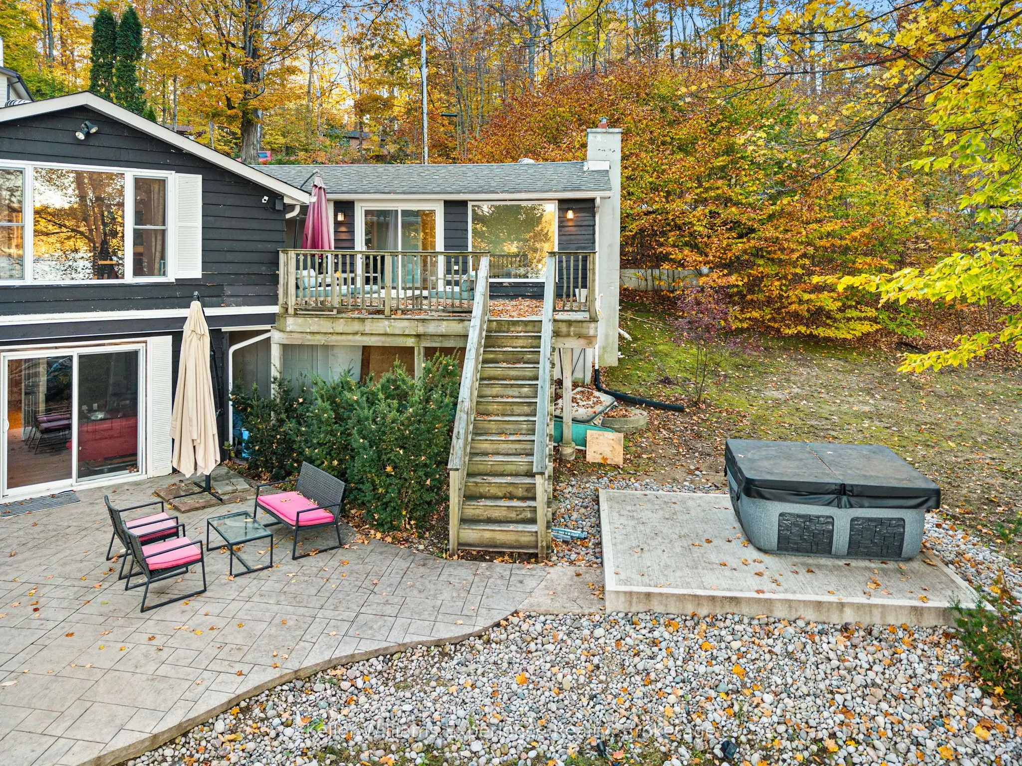 21 Lakeview Crescent