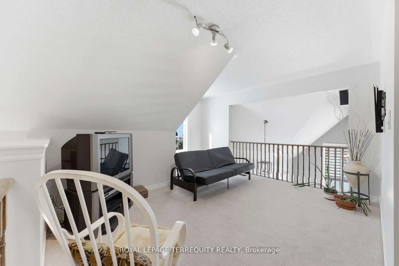 10 Culham Trail