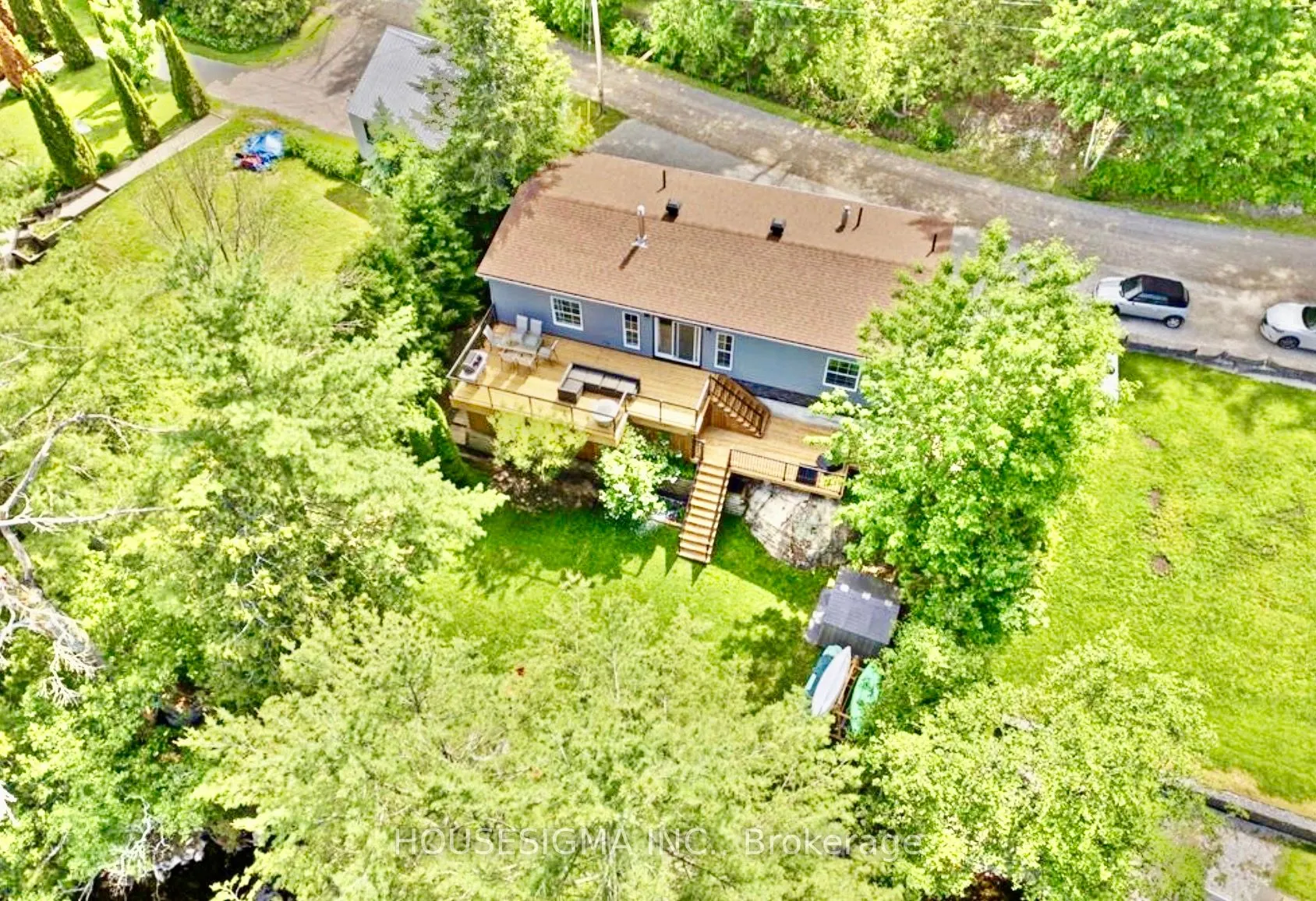 8168 Laidlaw Avenue