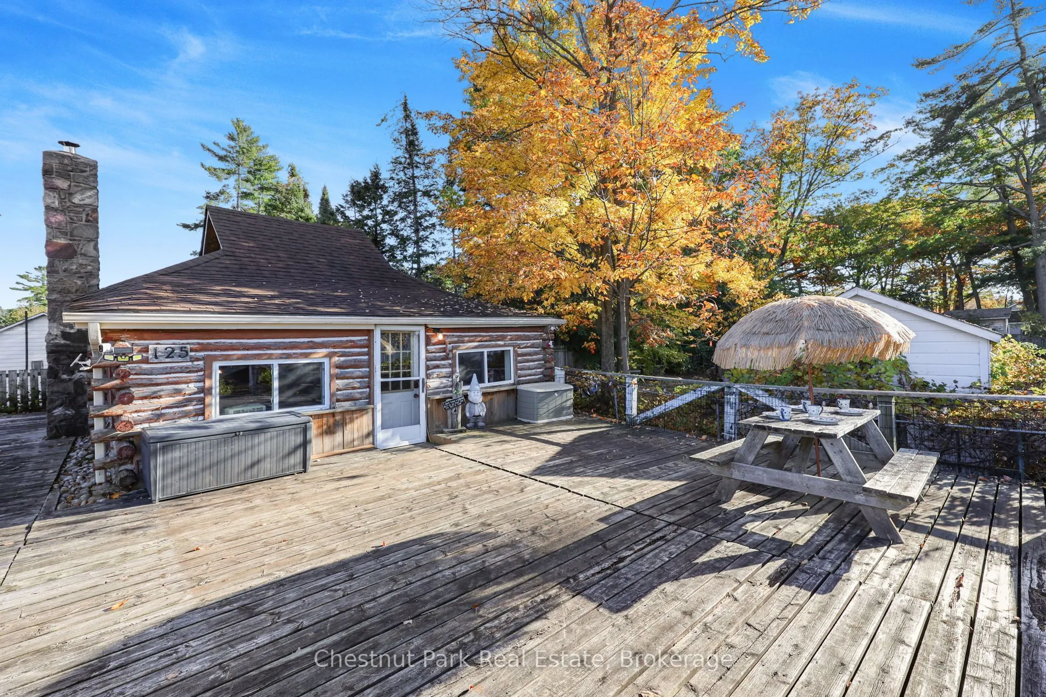 125 River Road E
