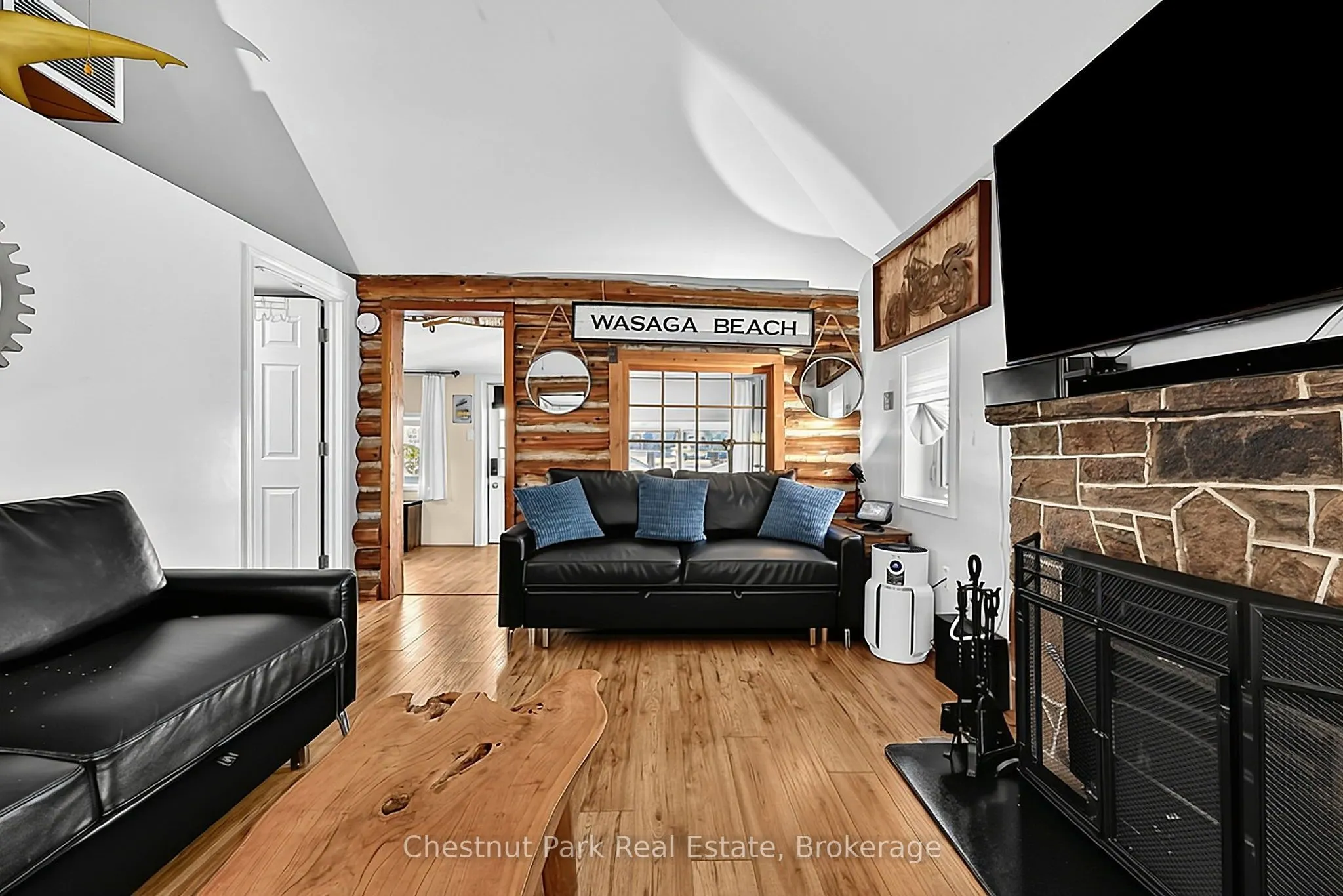 125 River Road E