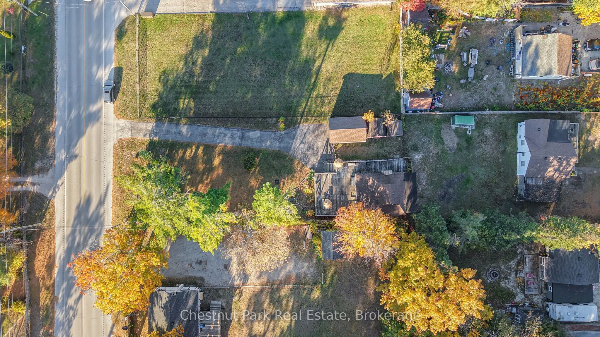 125 River Road E