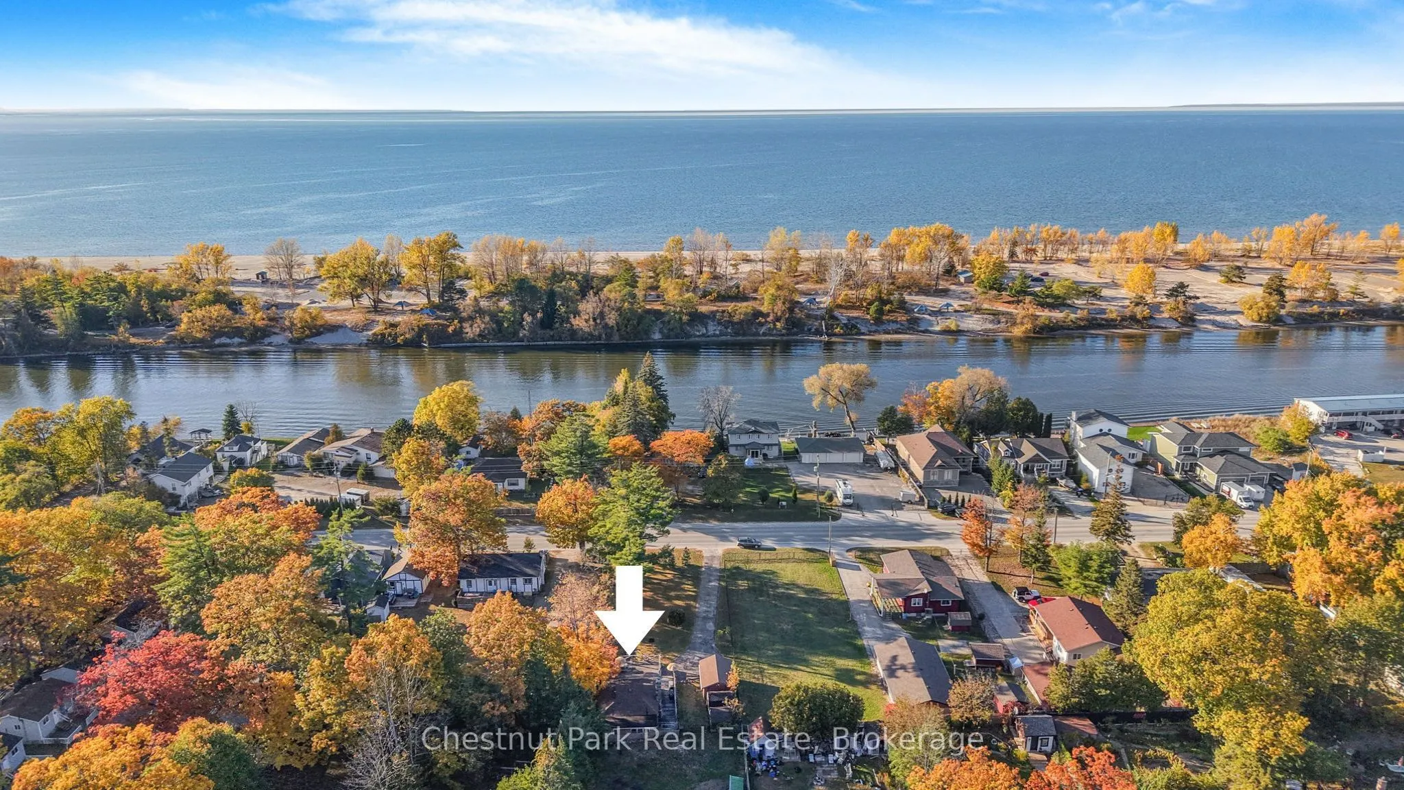 125 River Road E