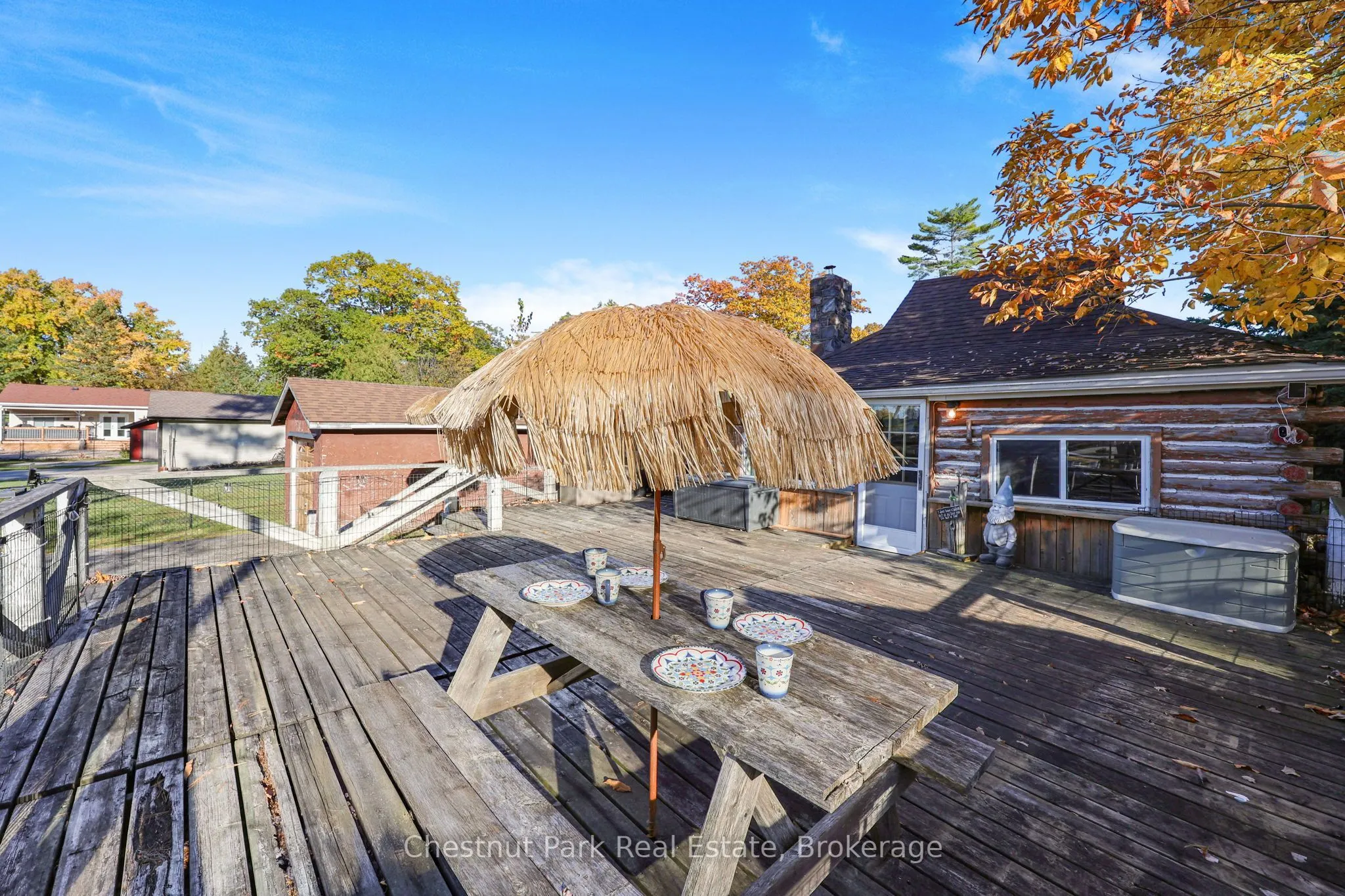125 River Road E