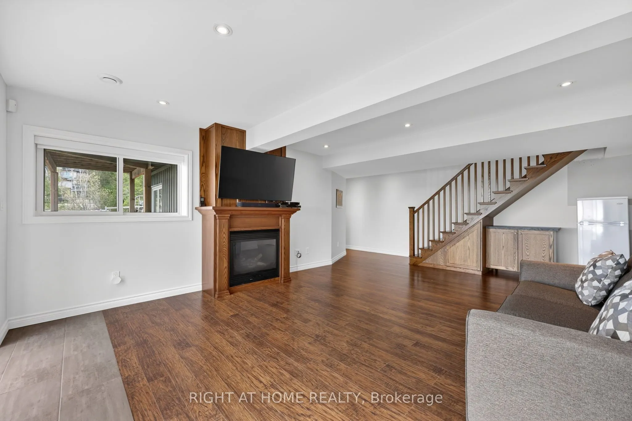 442 Silver Birch Drive