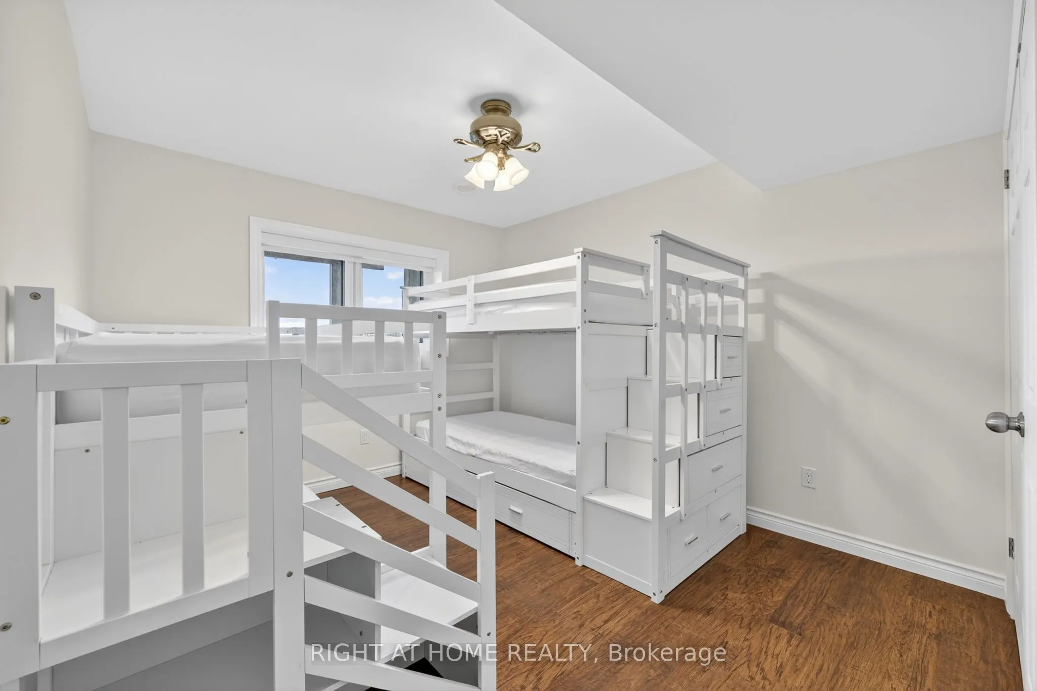 442 Silver Birch Drive