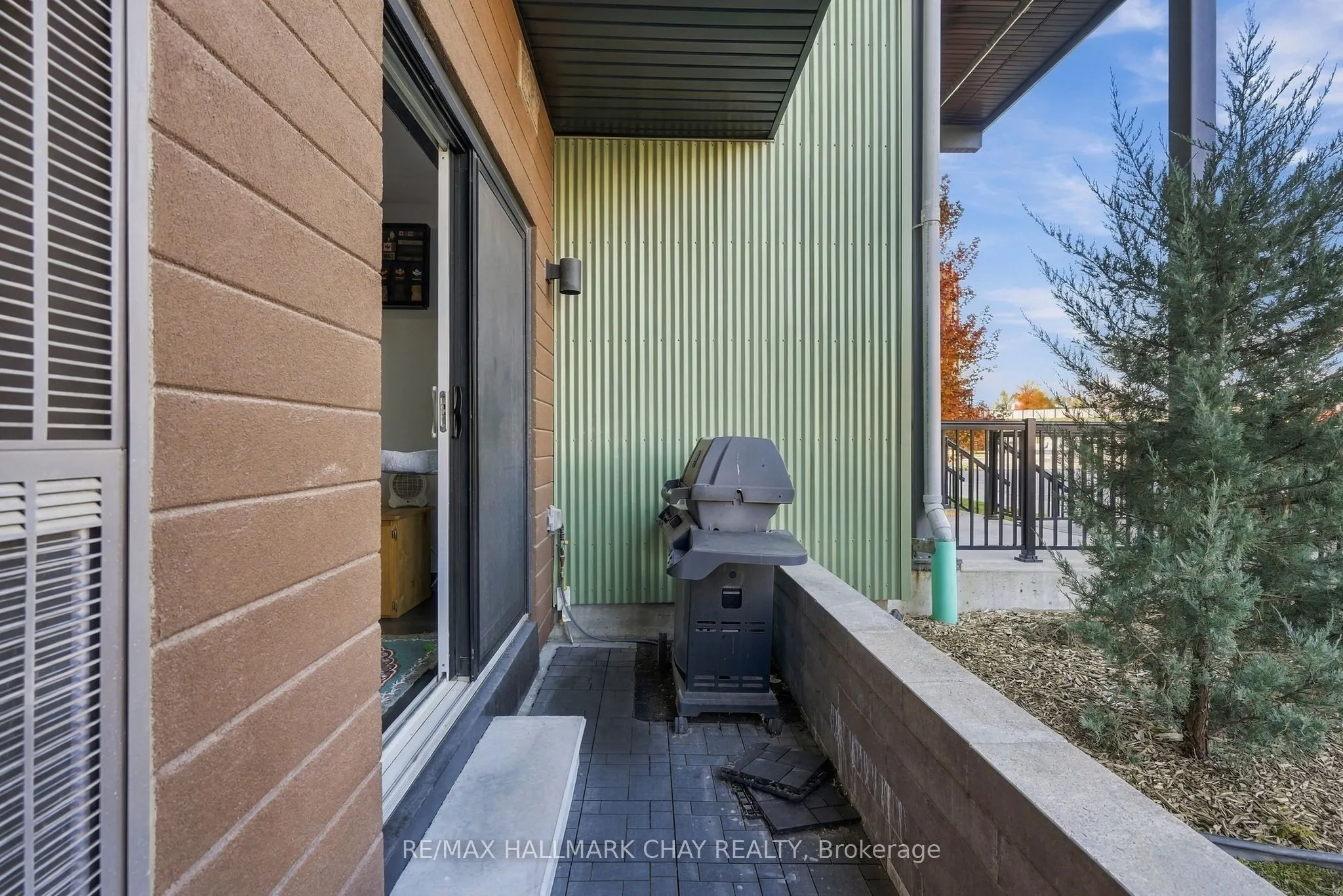 5 Chef Lane #107