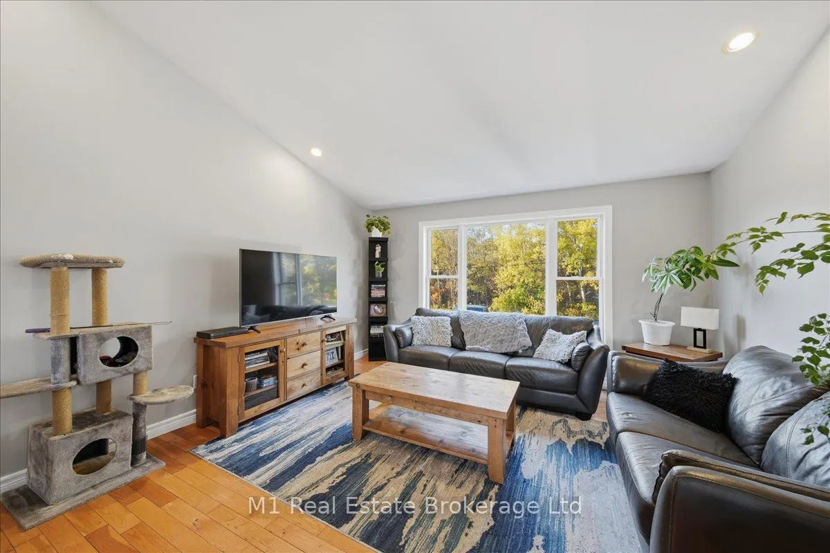3261 St. Amant Road