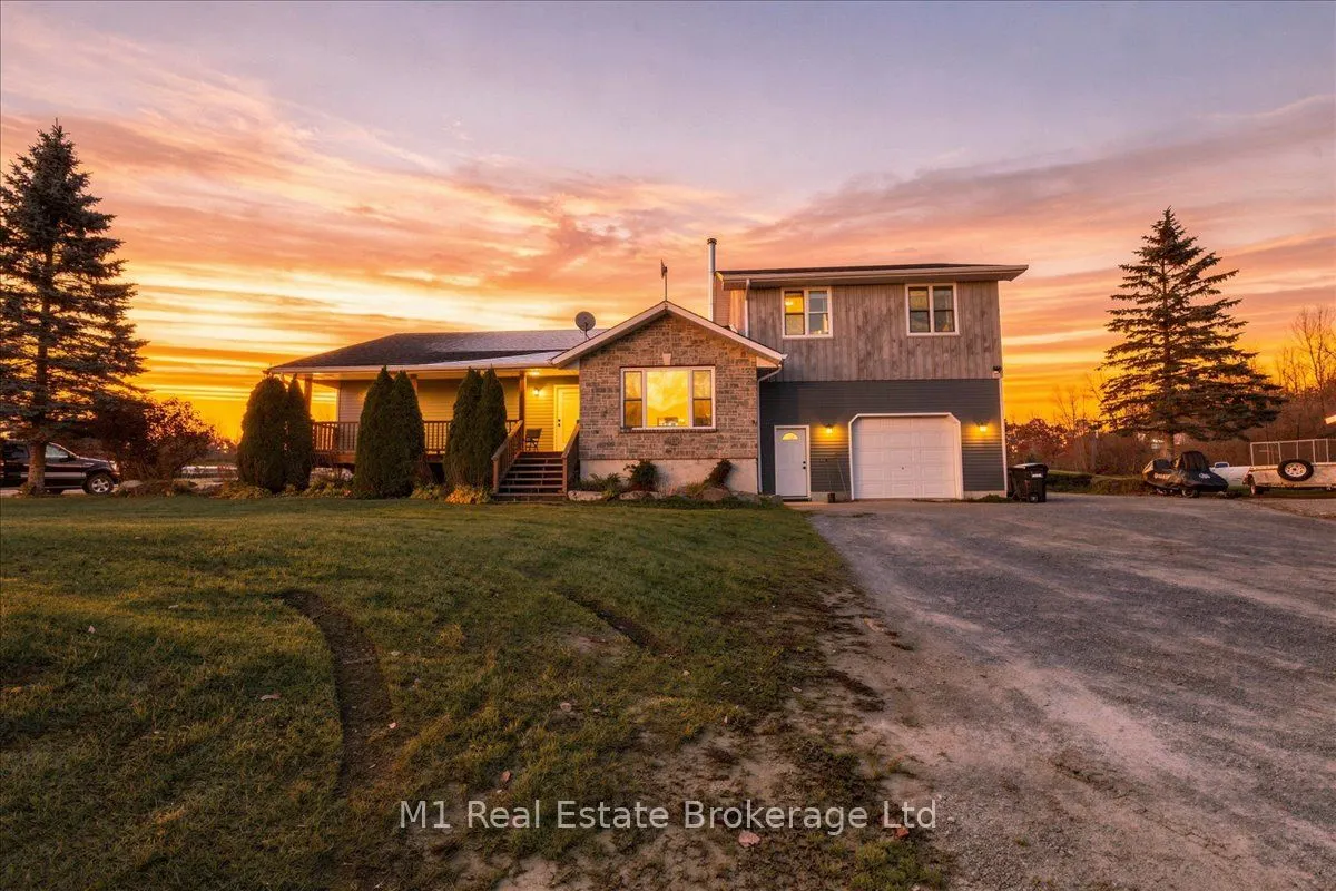 3261 St. Amant Road