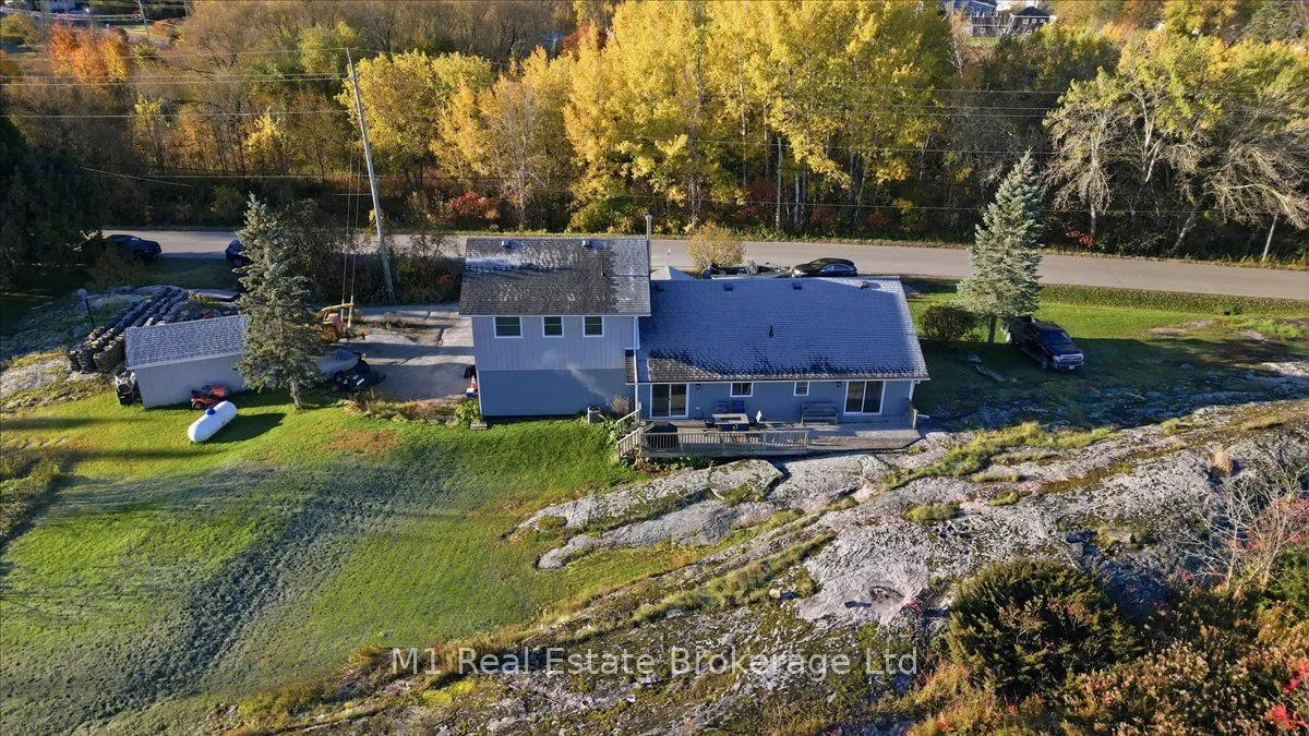 3261 St. Amant Road