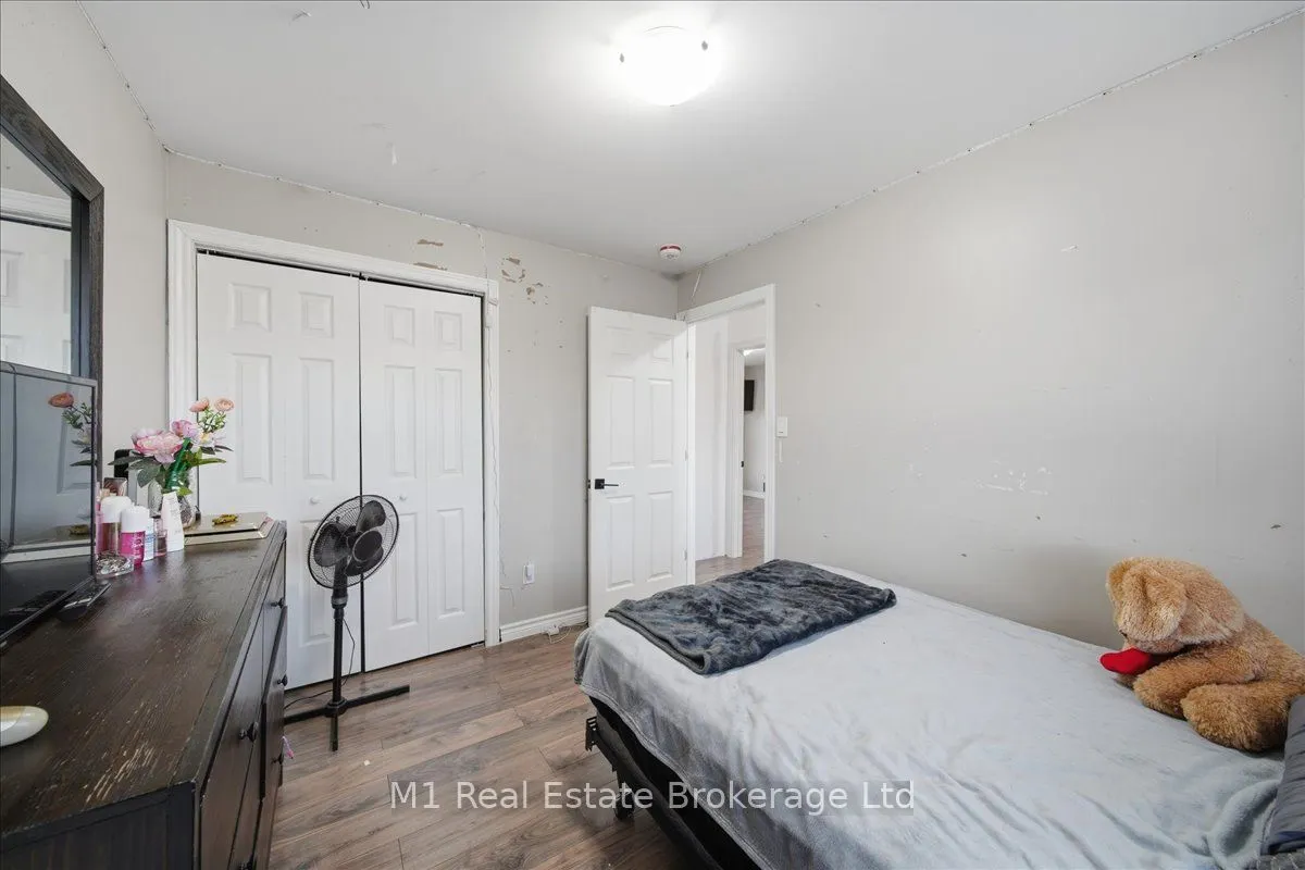3261 St. Amant Road