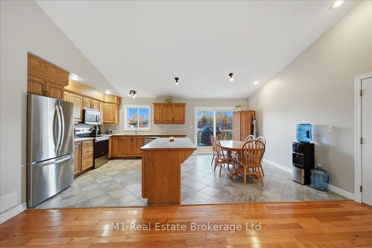 3261 St. Amant Road