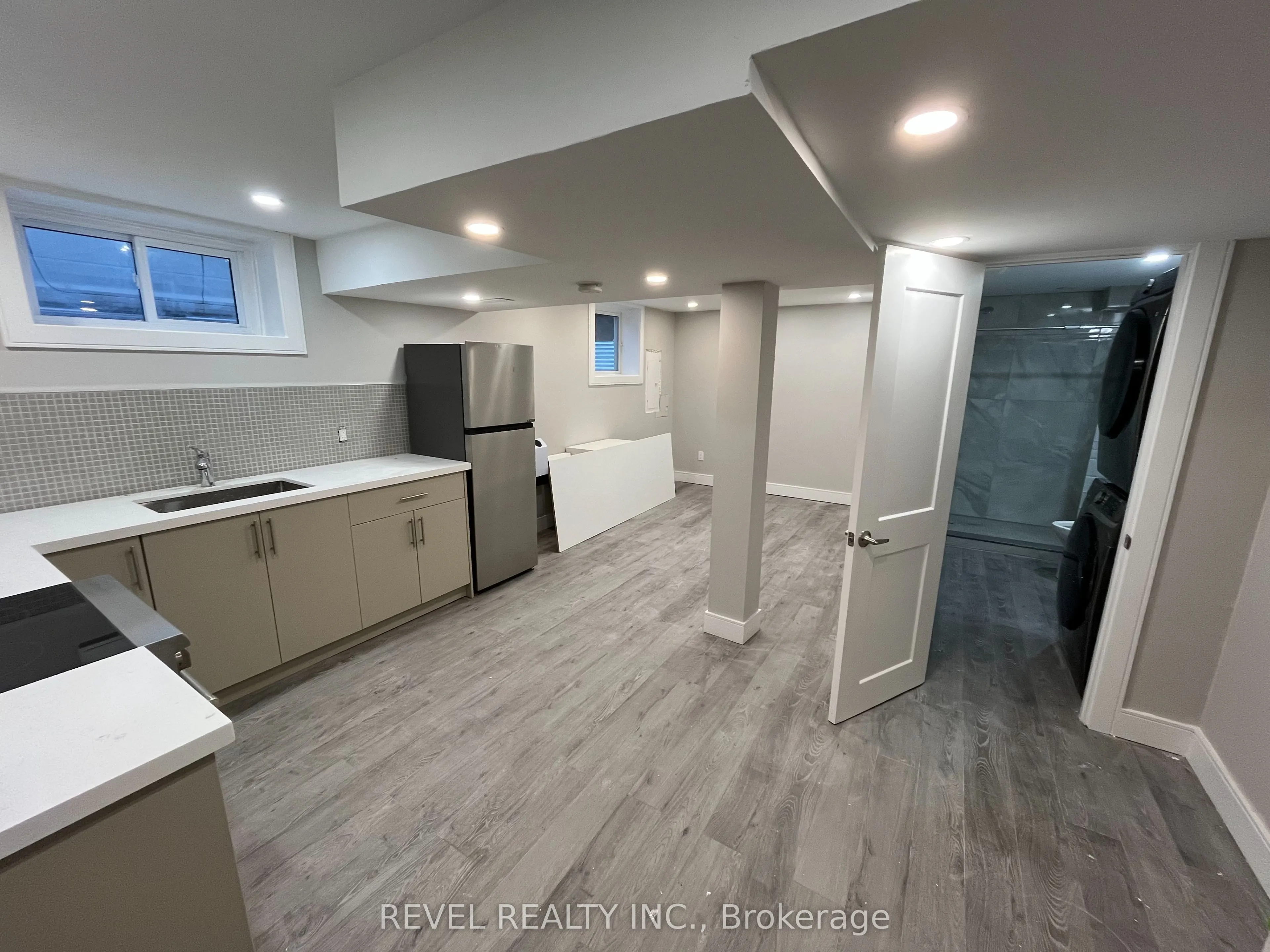 324 St Vincent Street #LOWER