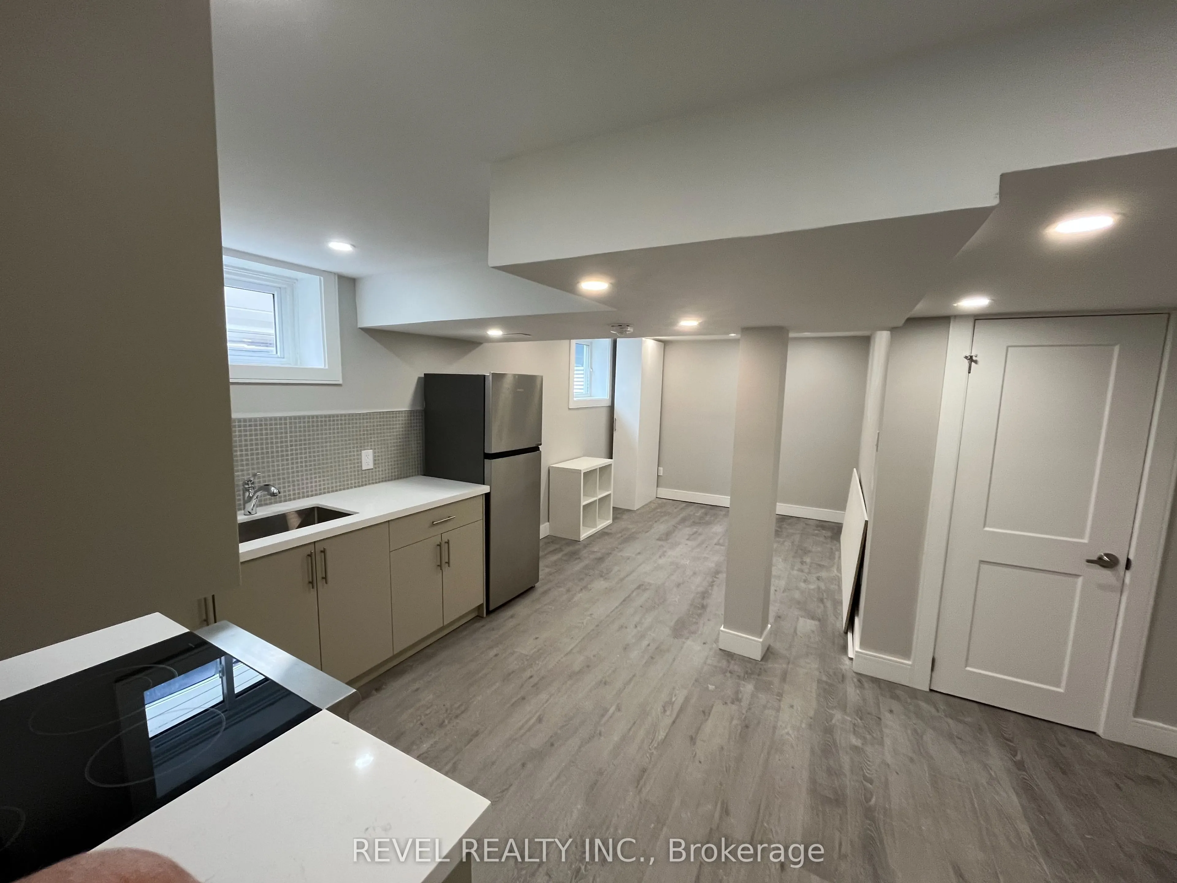 324 St Vincent Street #LOWER
