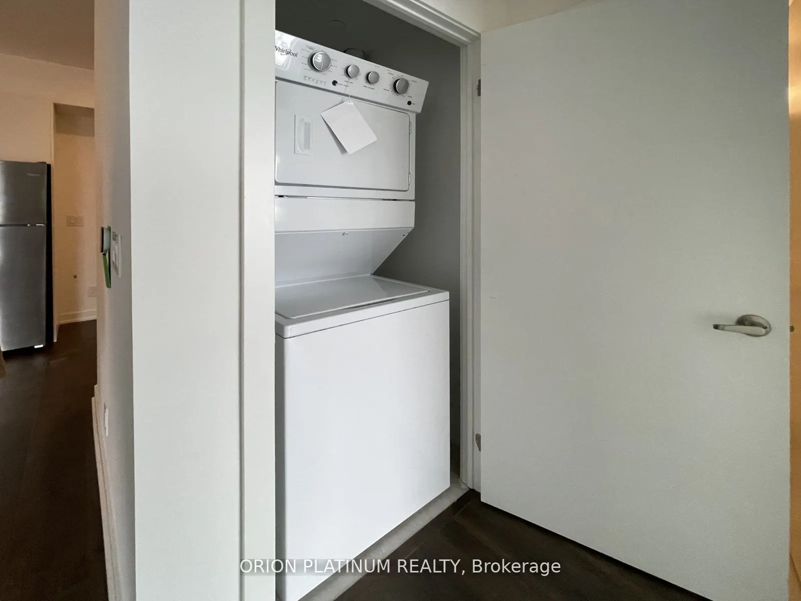 56 Lakeside Terrace #604
