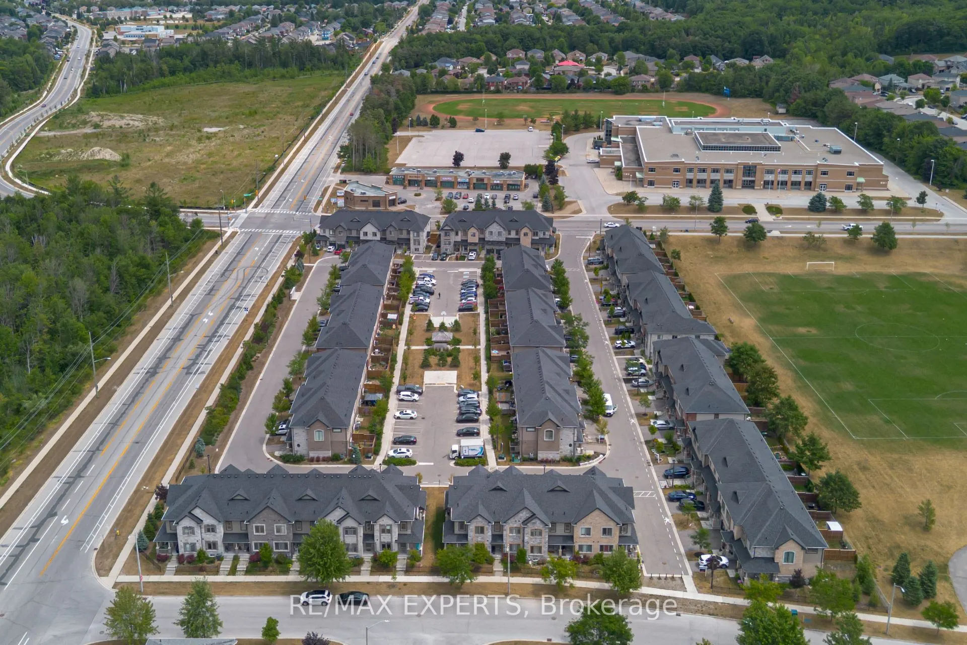 19 Cygnus Crescent