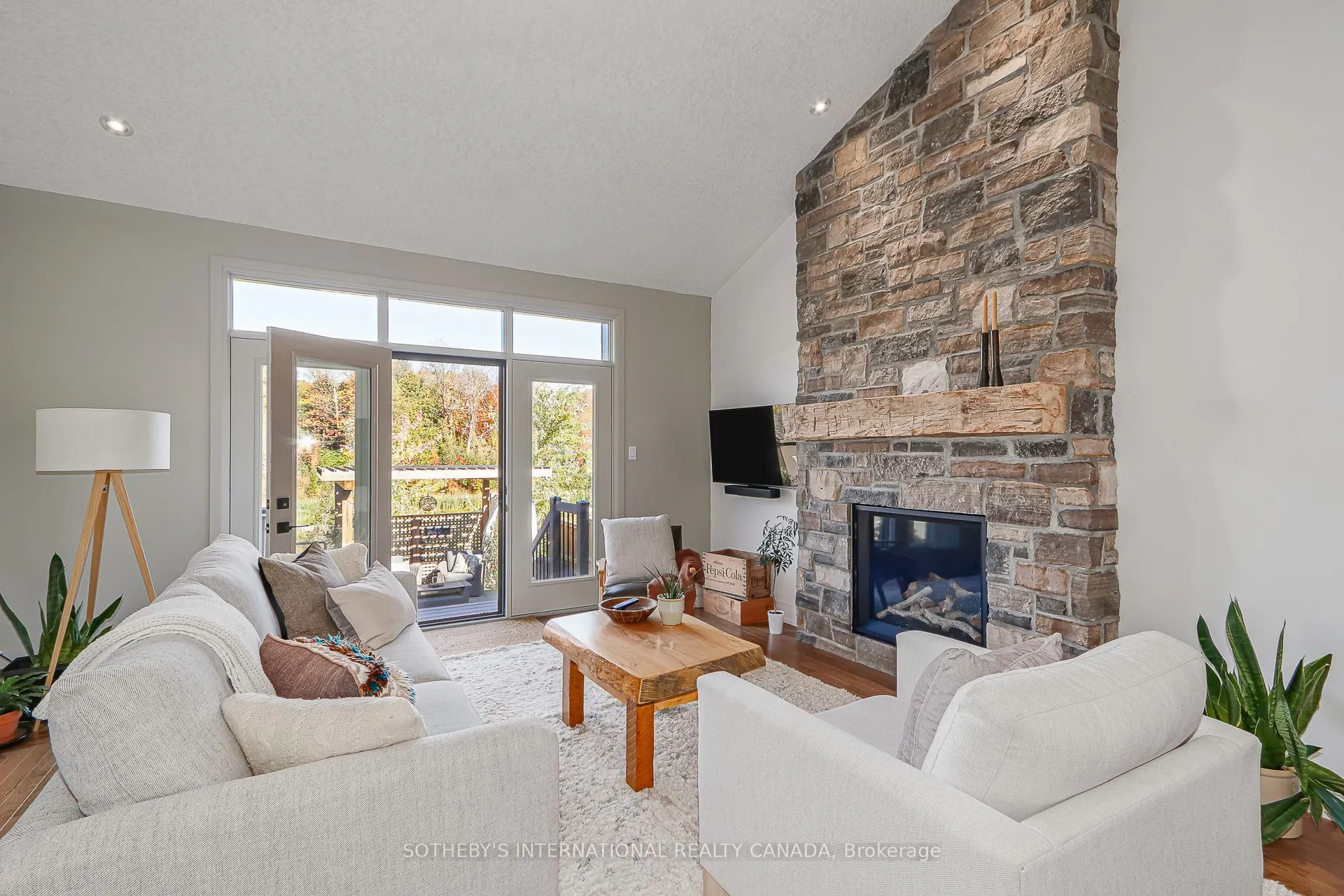 70 Plewes Drive