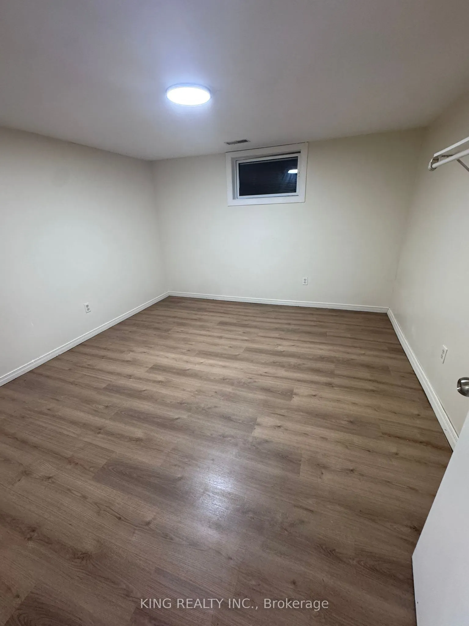 139 Hickling Trail