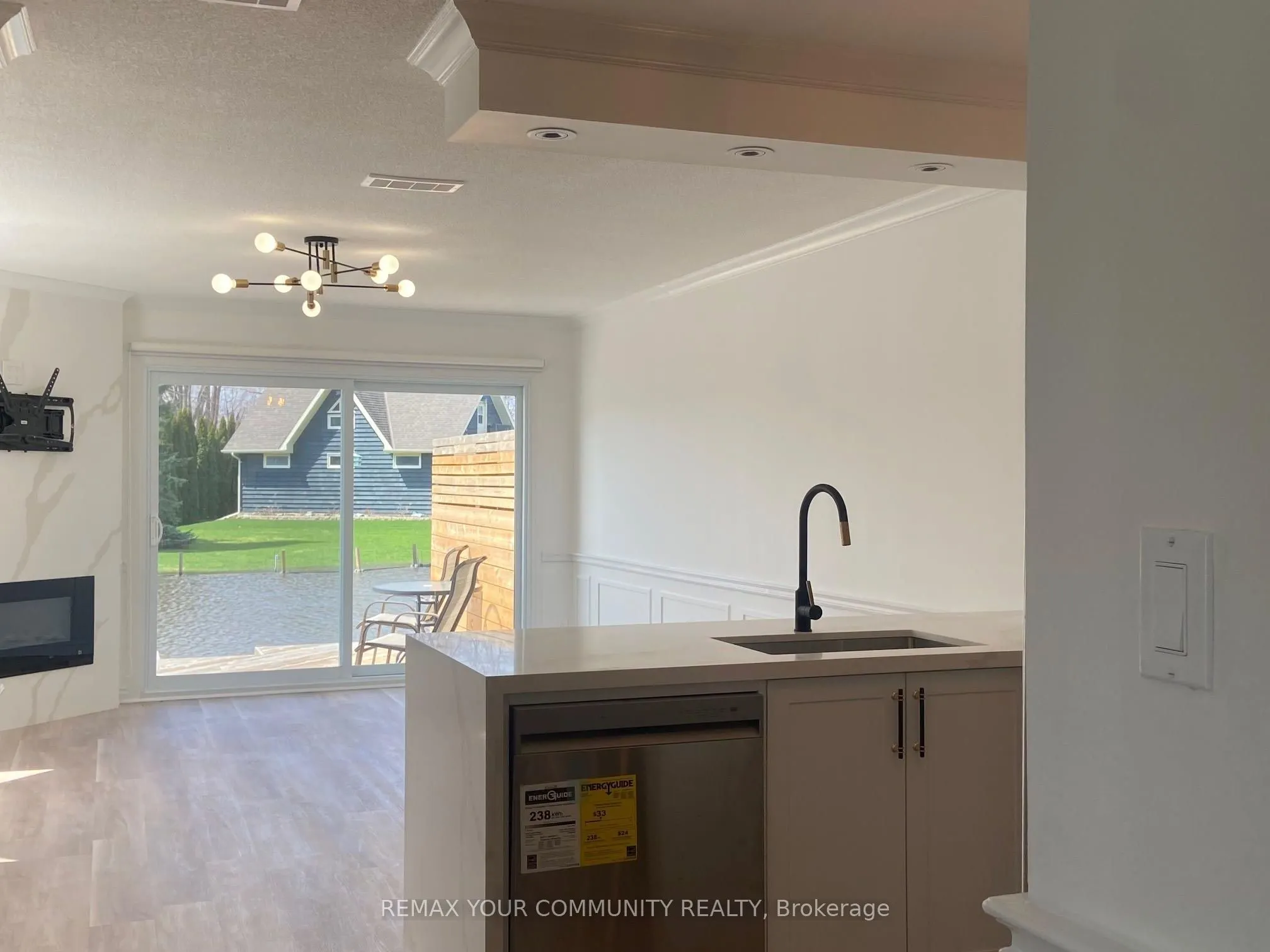 2 Laguna Parkway #1