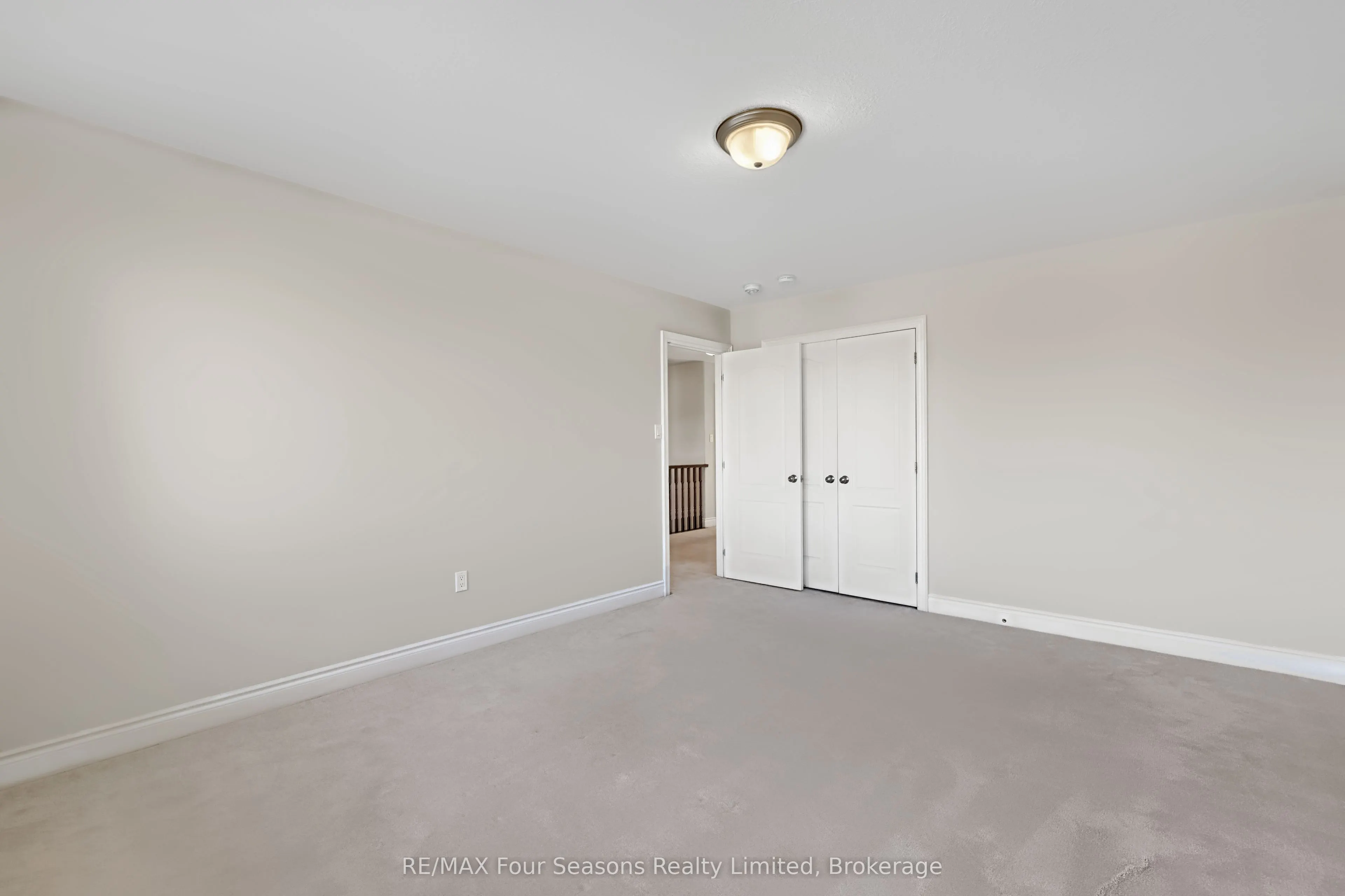 71 Lockerbie Crescent