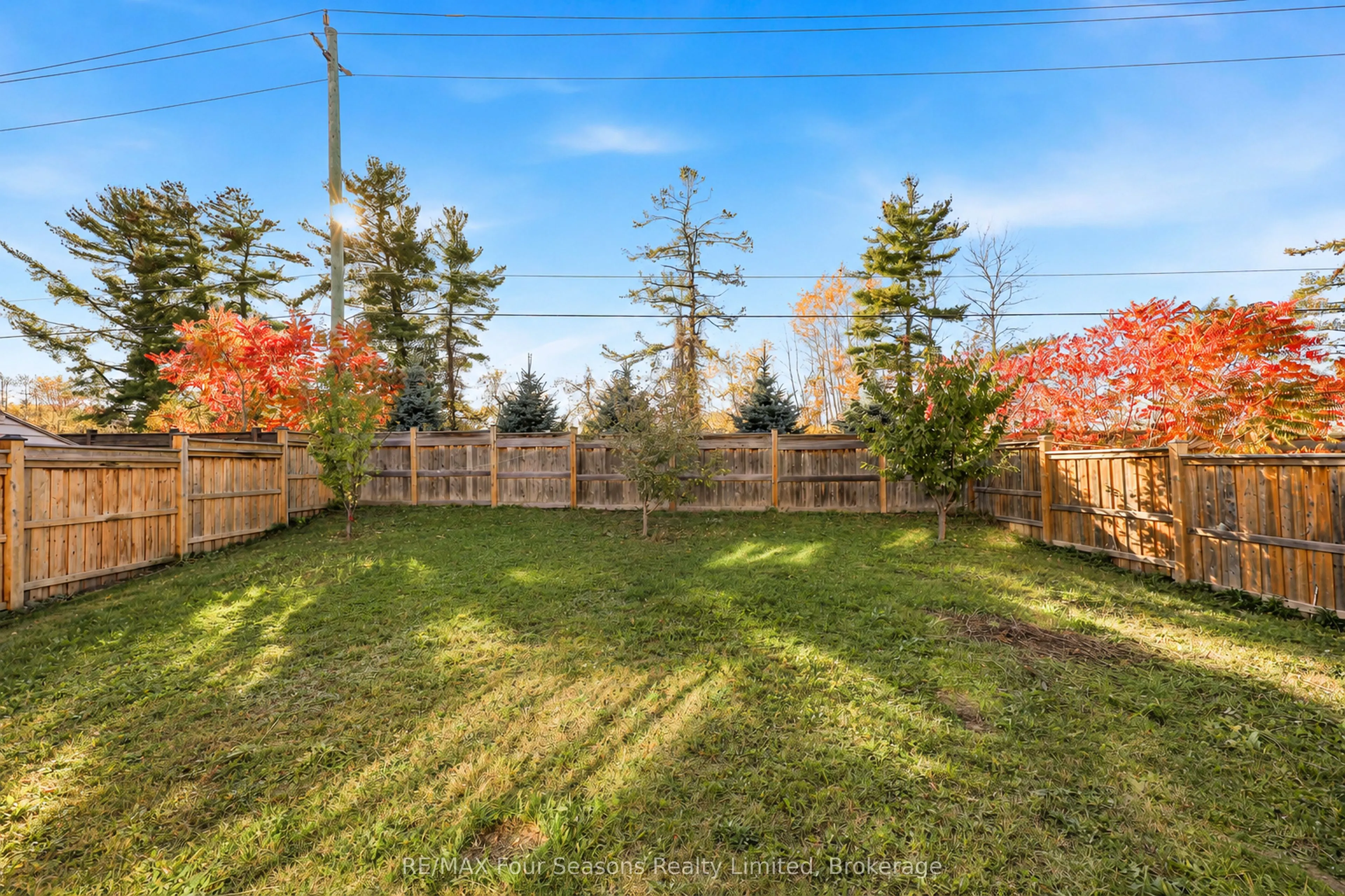 71 Lockerbie Crescent