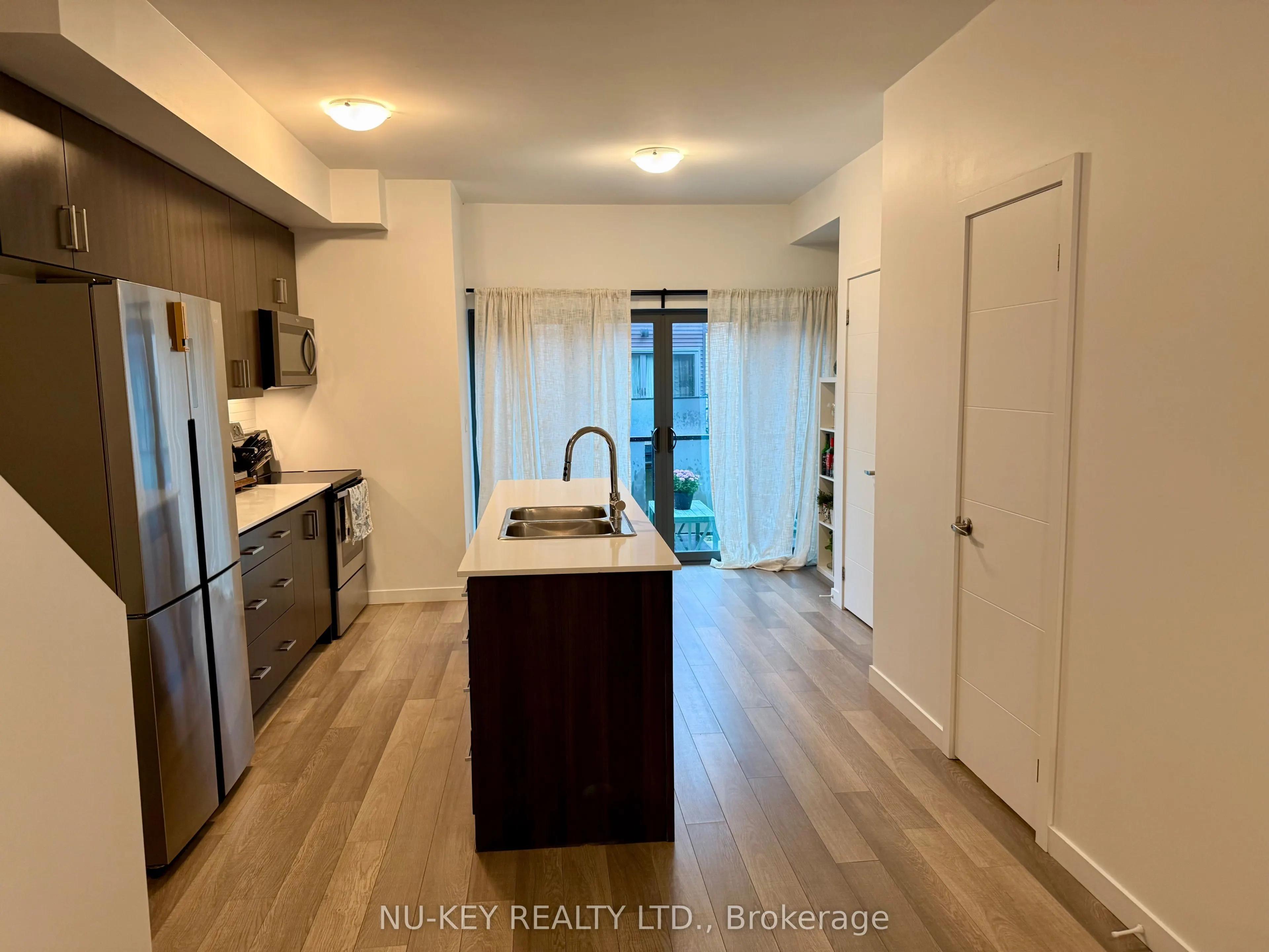 369 Essa Road #81