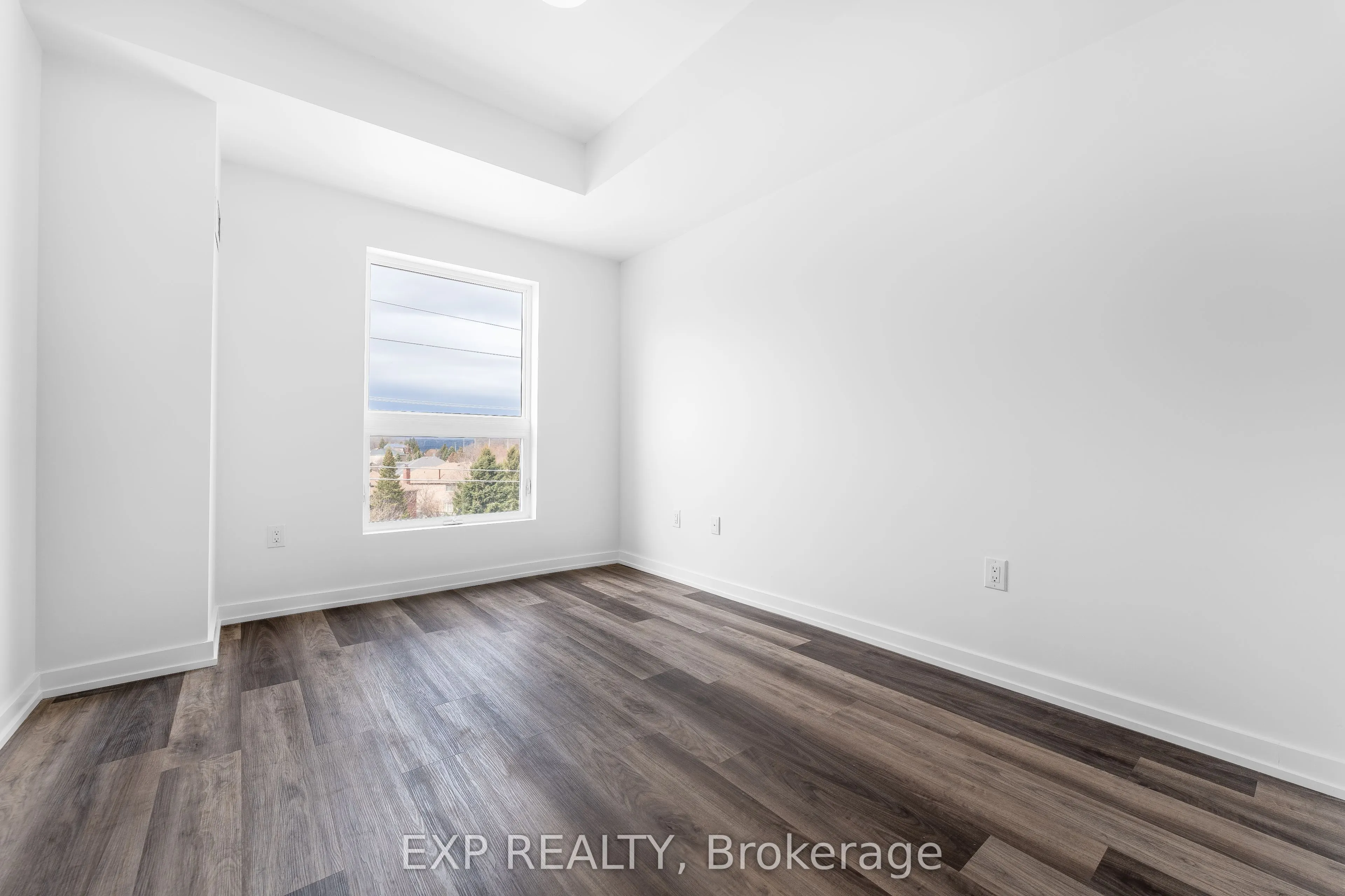 430 Essa Road #406