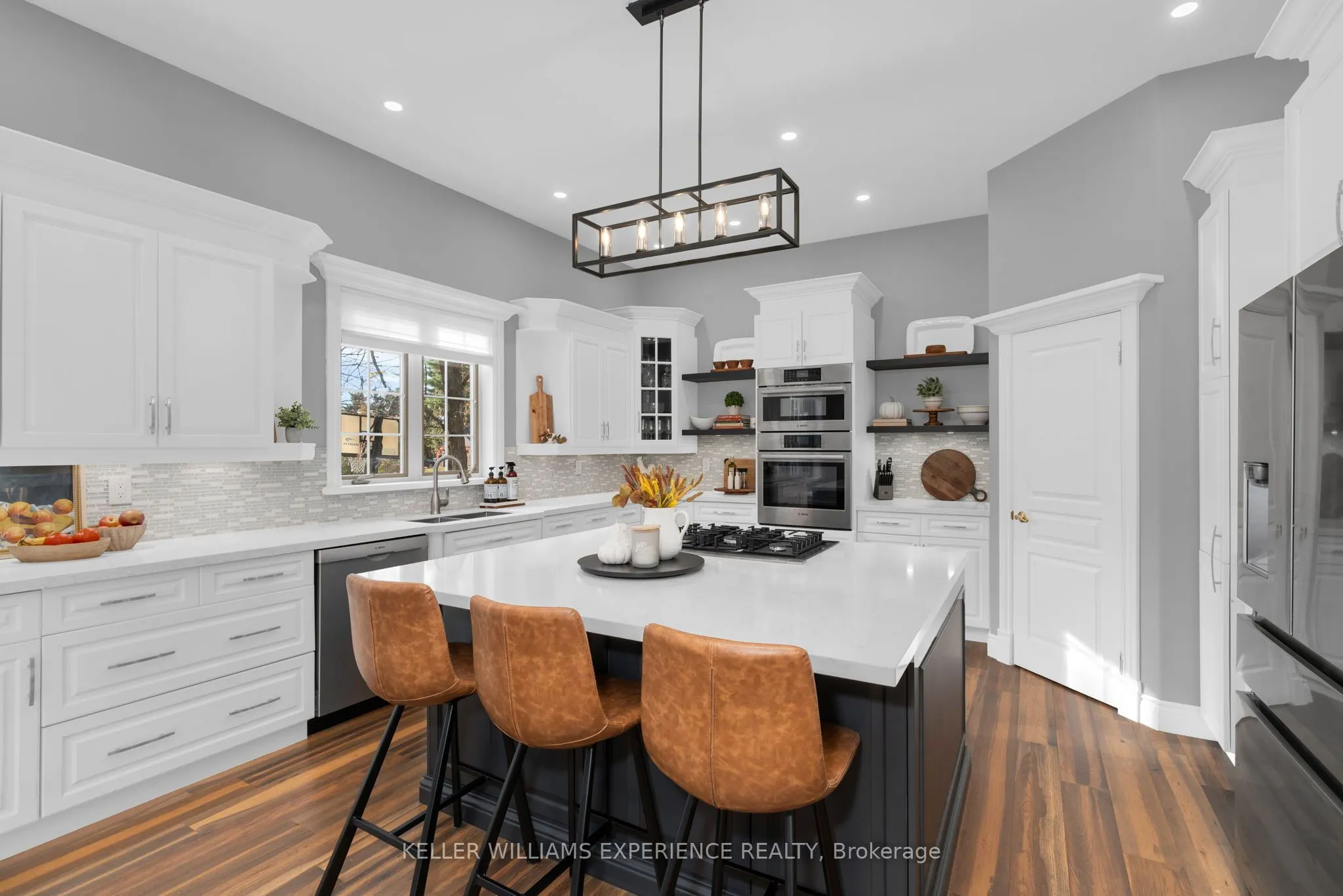 17 Fairway Court