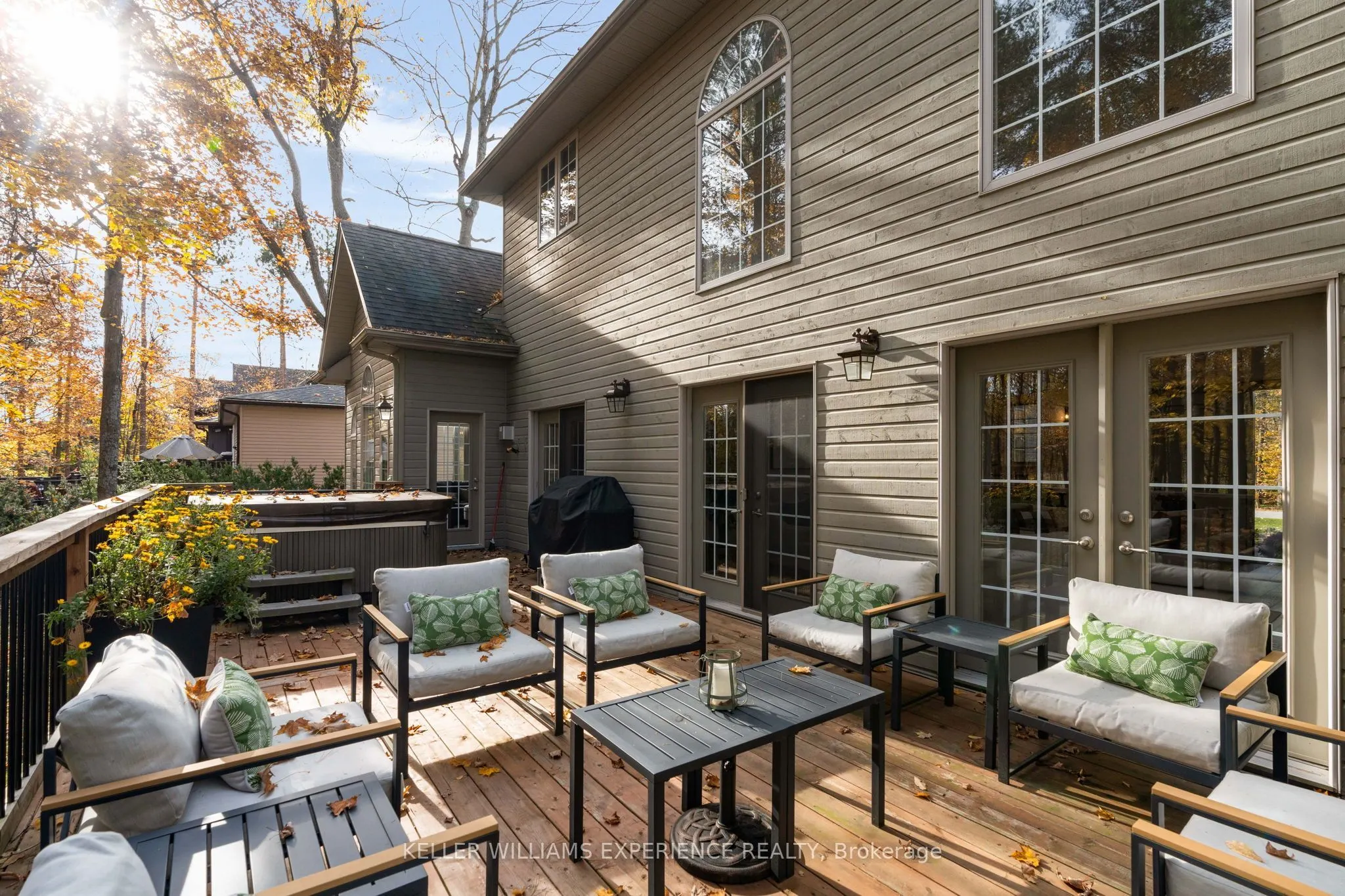 17 Fairway Court