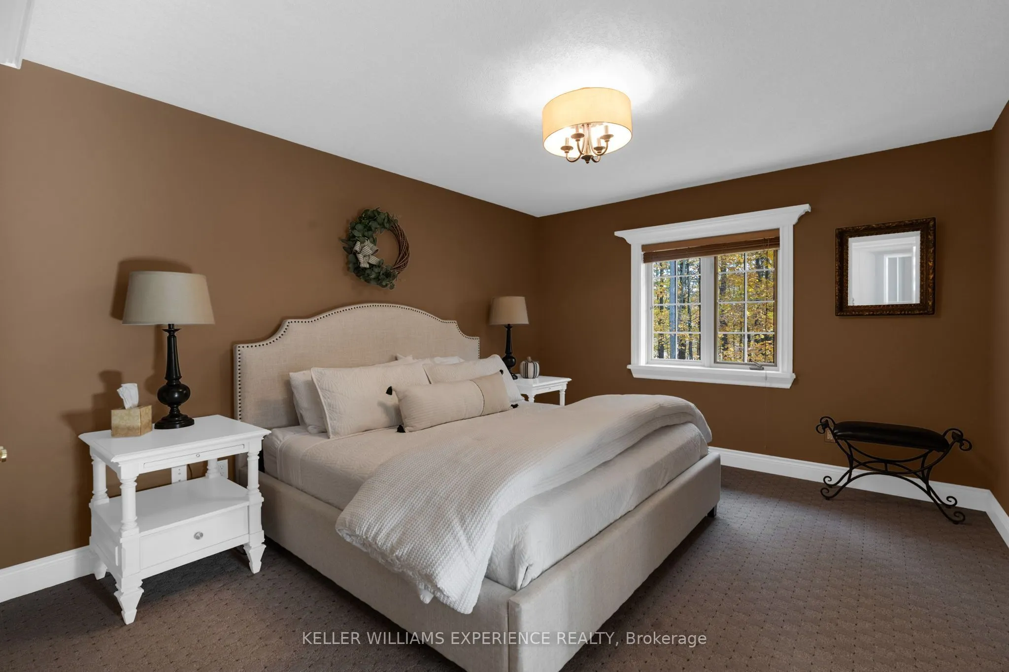 17 Fairway Court